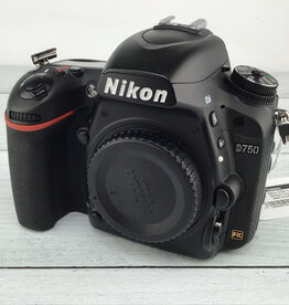 NIKON Nikon D750 Camera Shutter Count 42135 Used Good