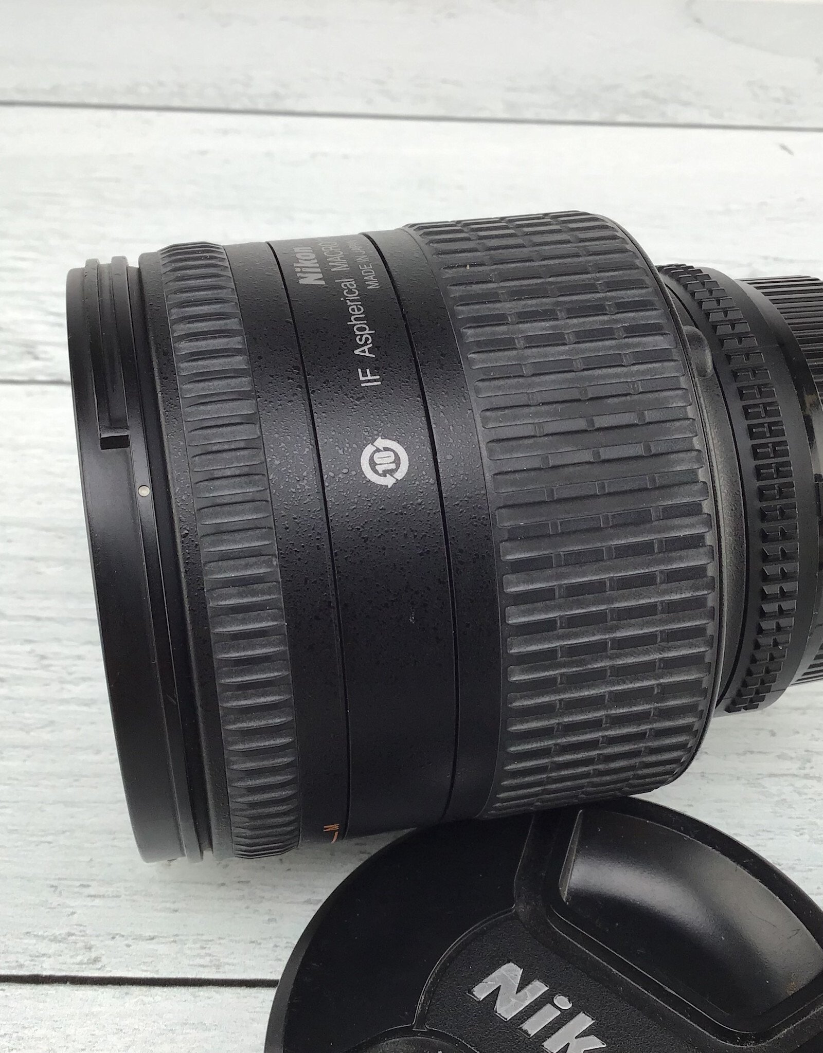 NIKON Nikon AF Nikkor 24-85mm f2.8-4 D Lens Used Fair