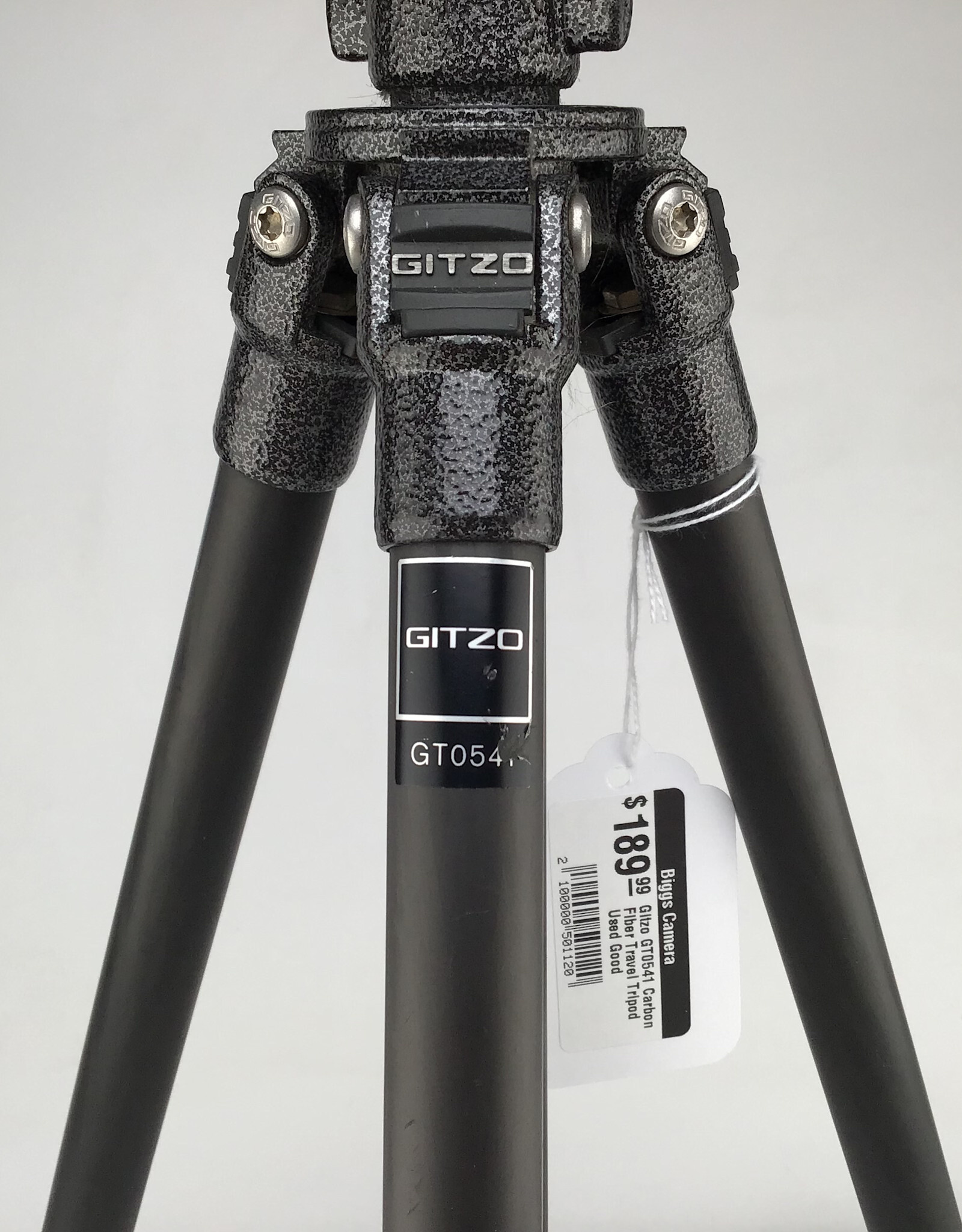 Gitzo Gitzo GT0541 Carbon Fiber Travel Tripod Used Good