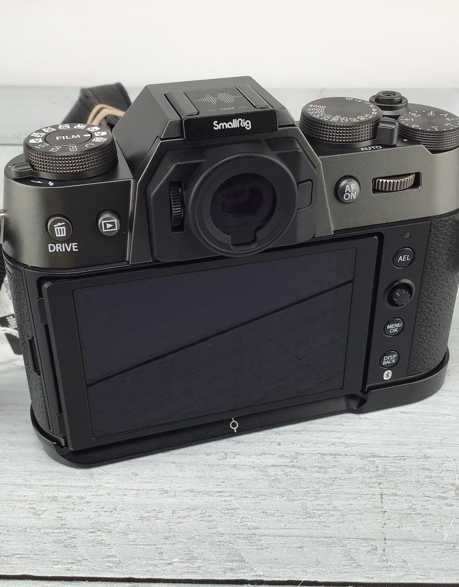 FUJI Fuji X-T50 Camera w/ SmallRig Grip Used Good
