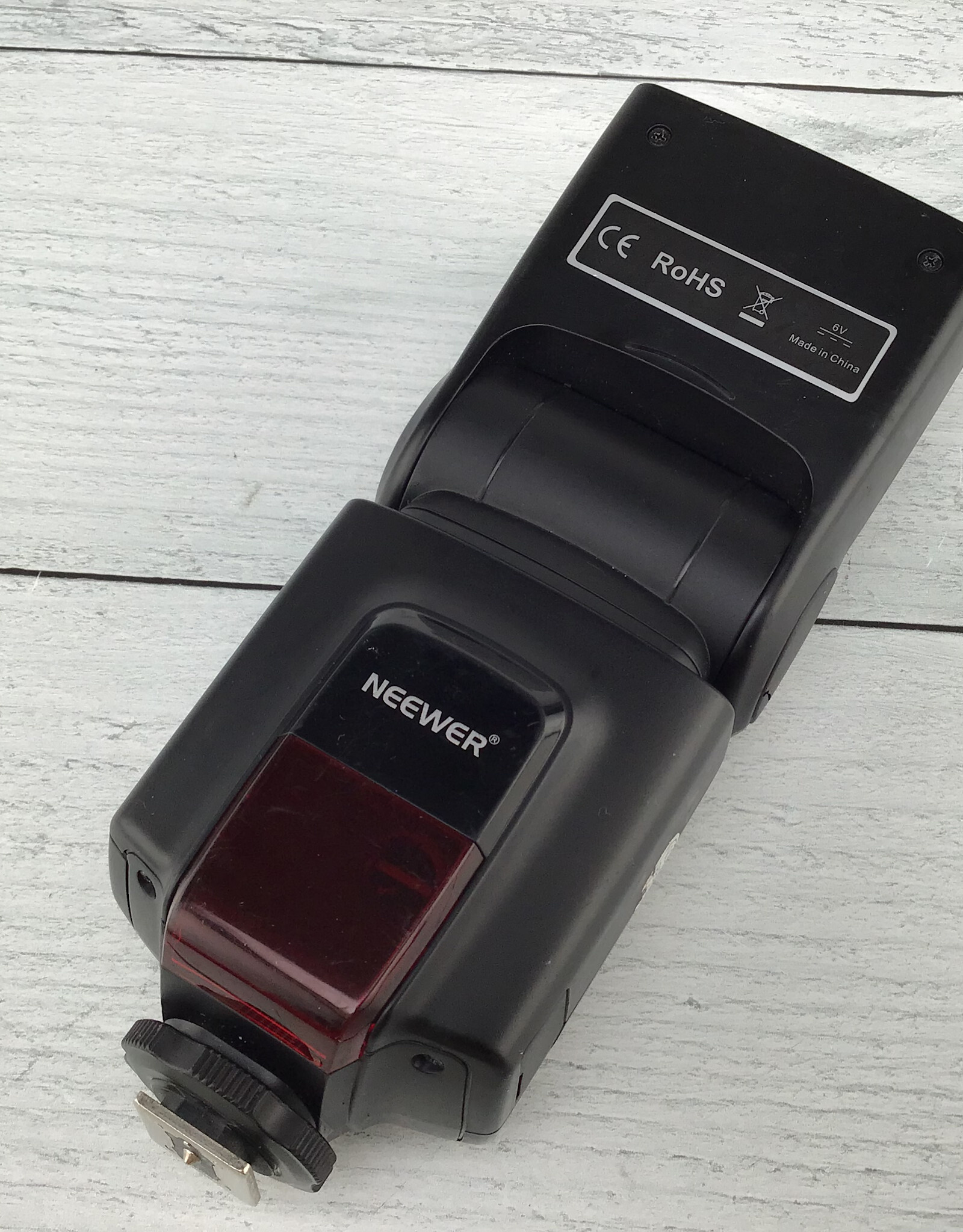 Neewer Neewer TT560 Flash Used Good