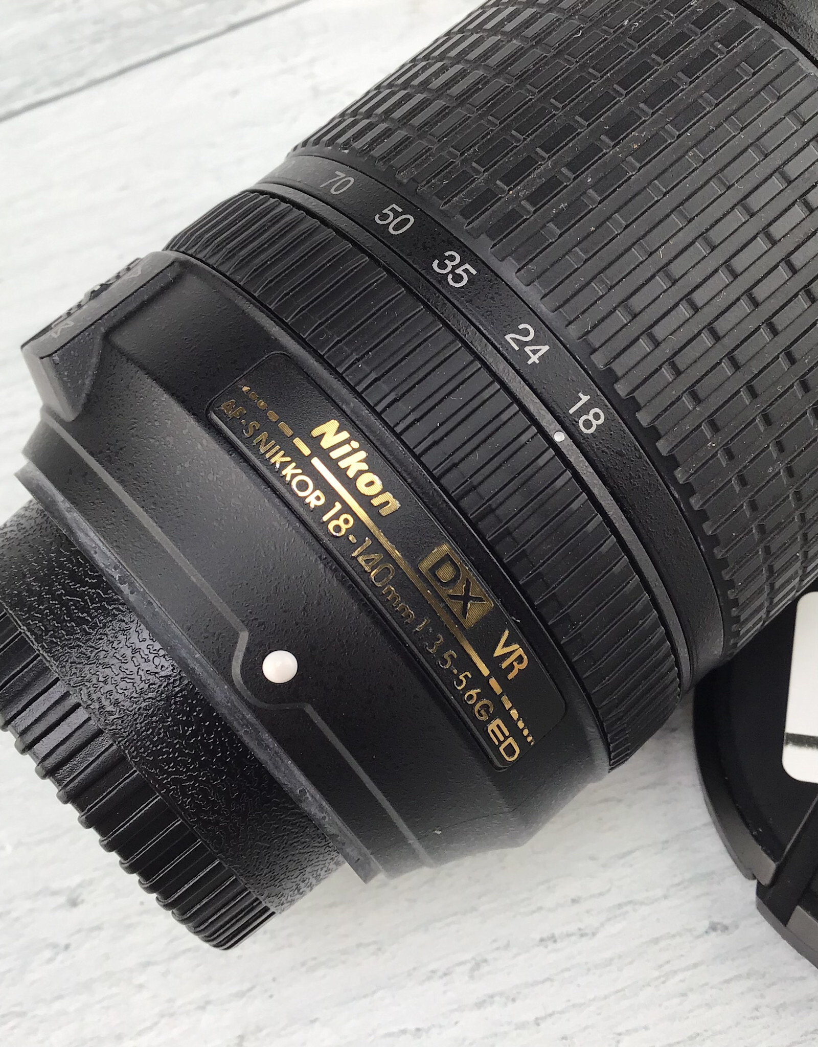 NIKON Nikon AF-S DX Nikkor 18-140mm f3.5-5.6 G VR Used Good