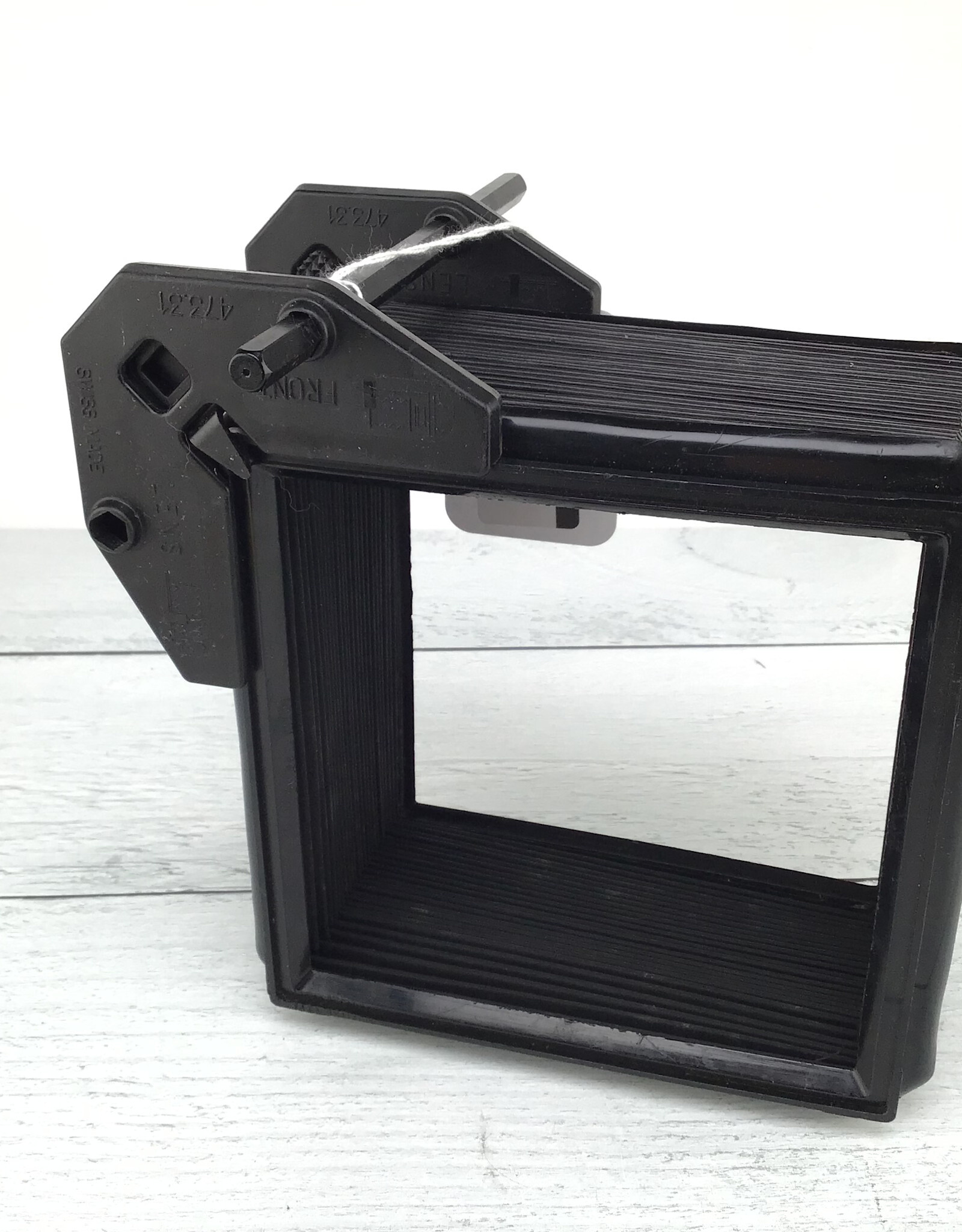 Sinar Sinar 4x5" Regular Bellows With Two Supporting Corners & 6" Rod Used Good