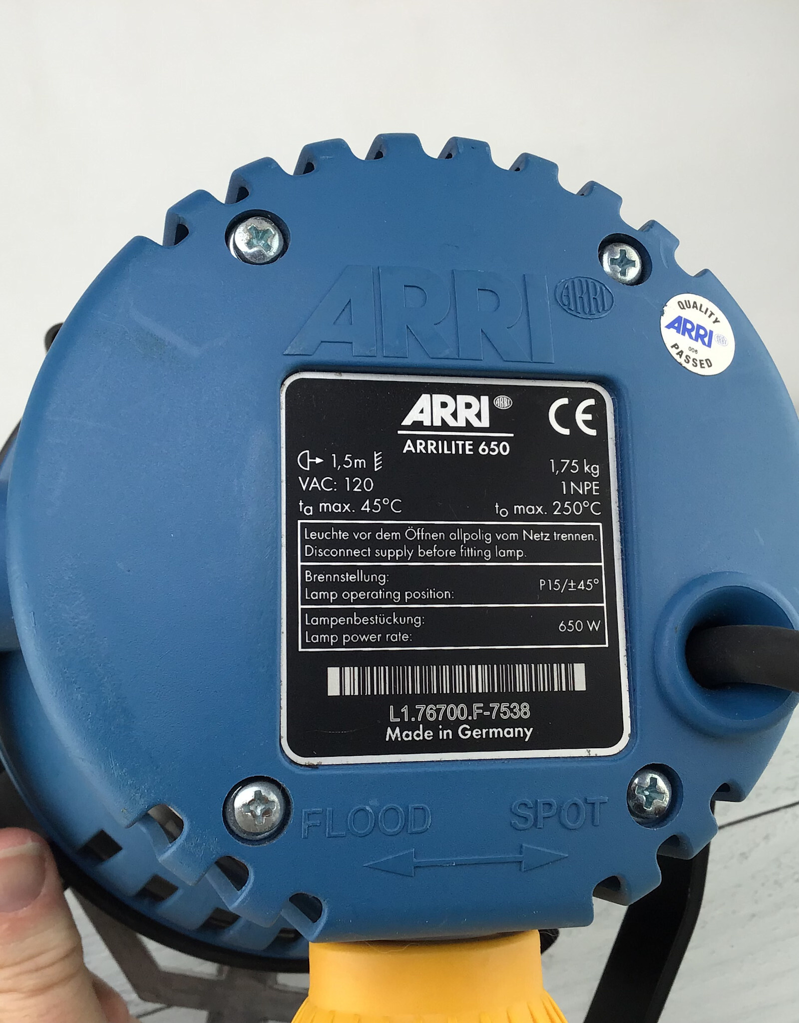 Arri Arri Arrilite 650 Tungsten Light Used Good