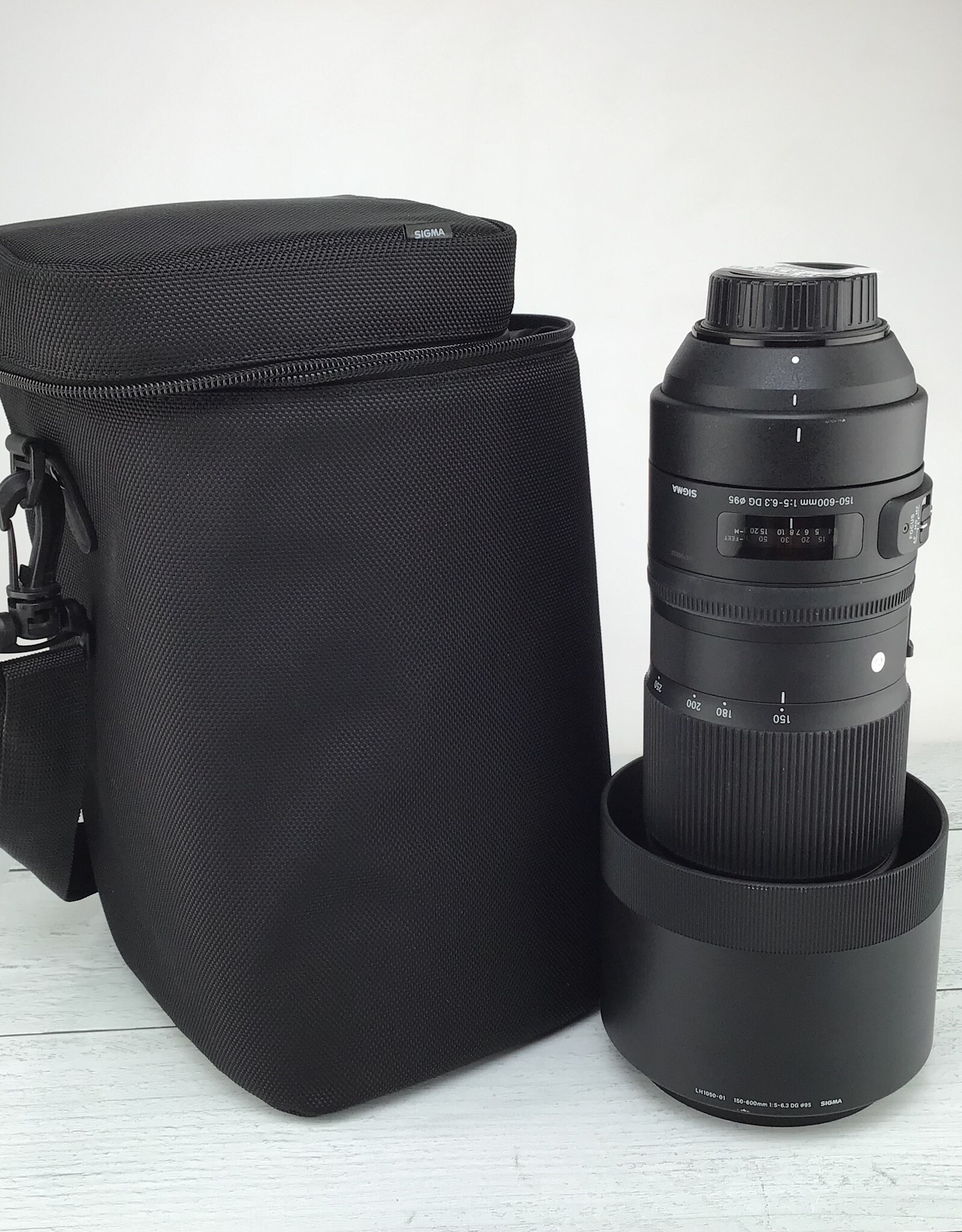 NIKON Sigma Contemporary 150-600mm f5-6.3 DG Lens for Nikon Used Good