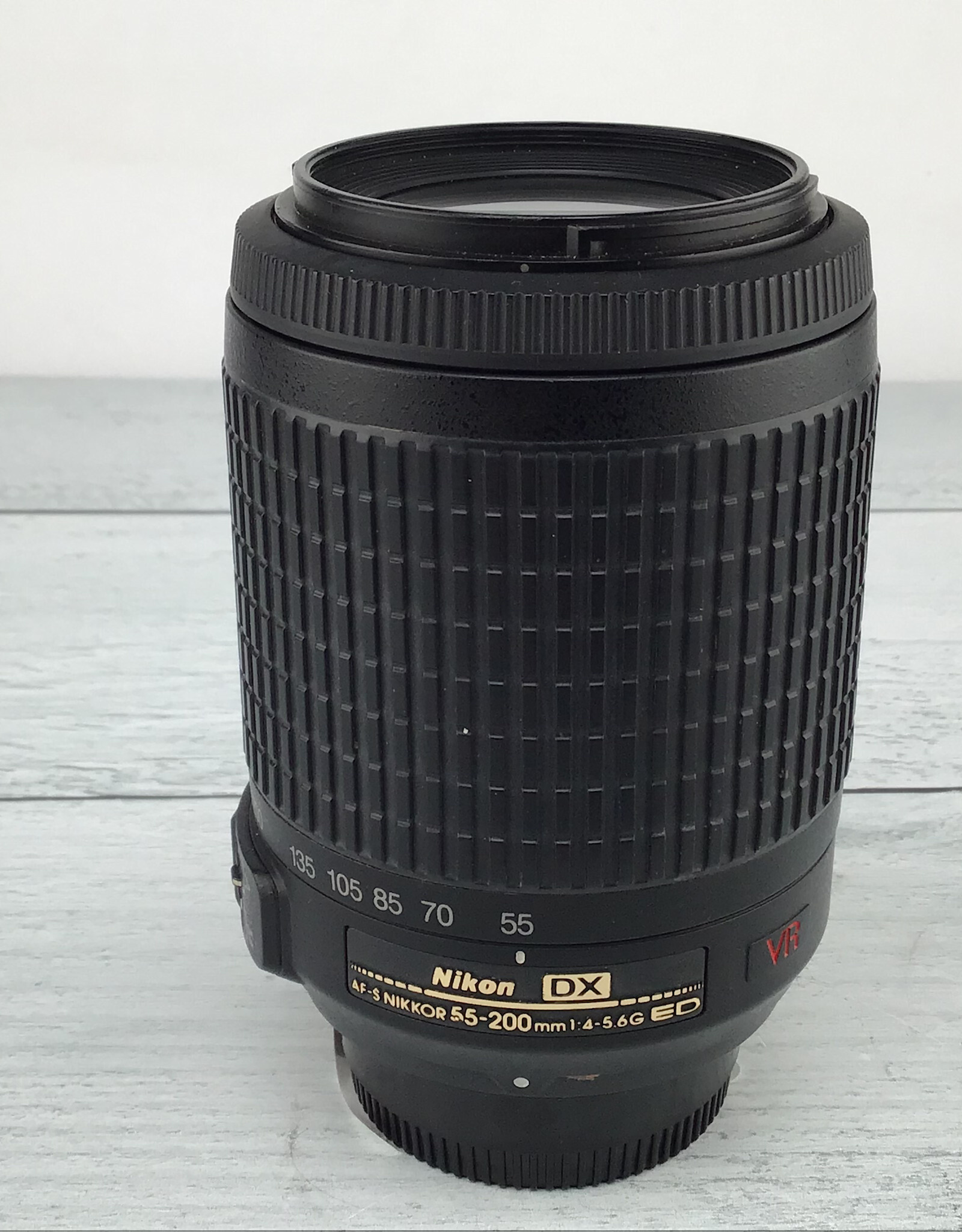 NIKON Nikon AF-S Nikkor 55-200mm f4-5.6 G VR Lens Used Fair