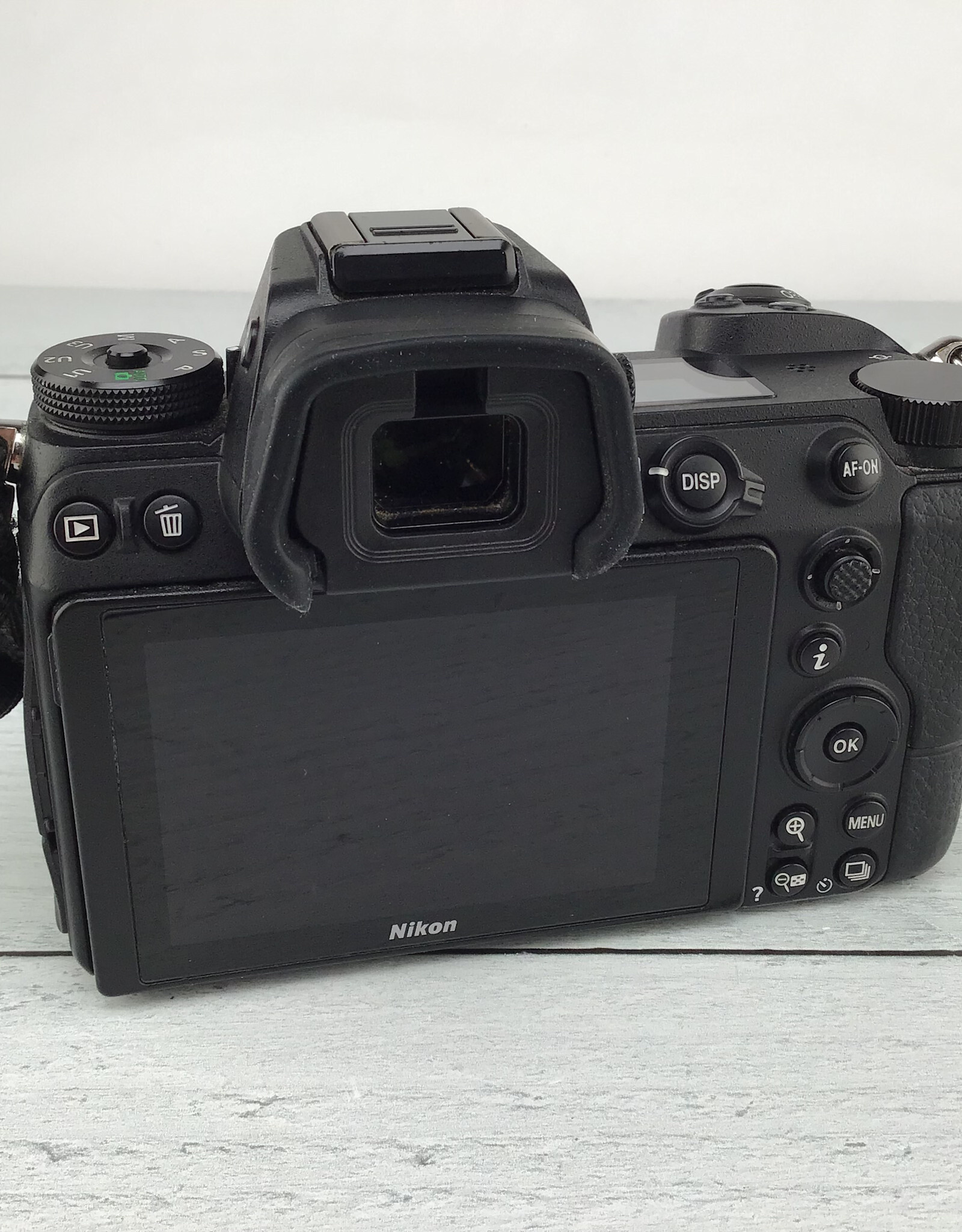 NIKON Nikon Z6 Camera Body Used Fair