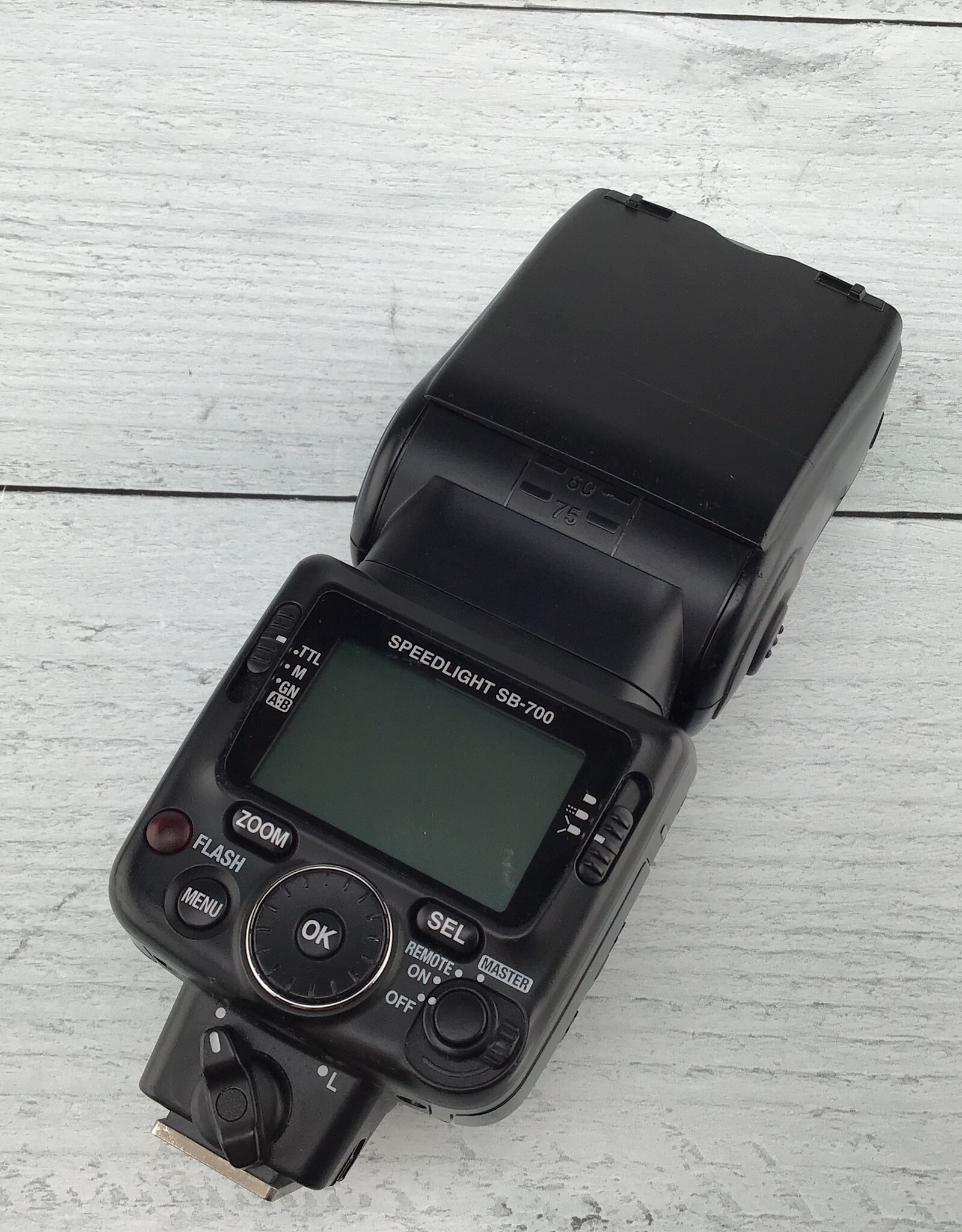 NIKON Nikon Speedlight SB-700 Flash Used Good