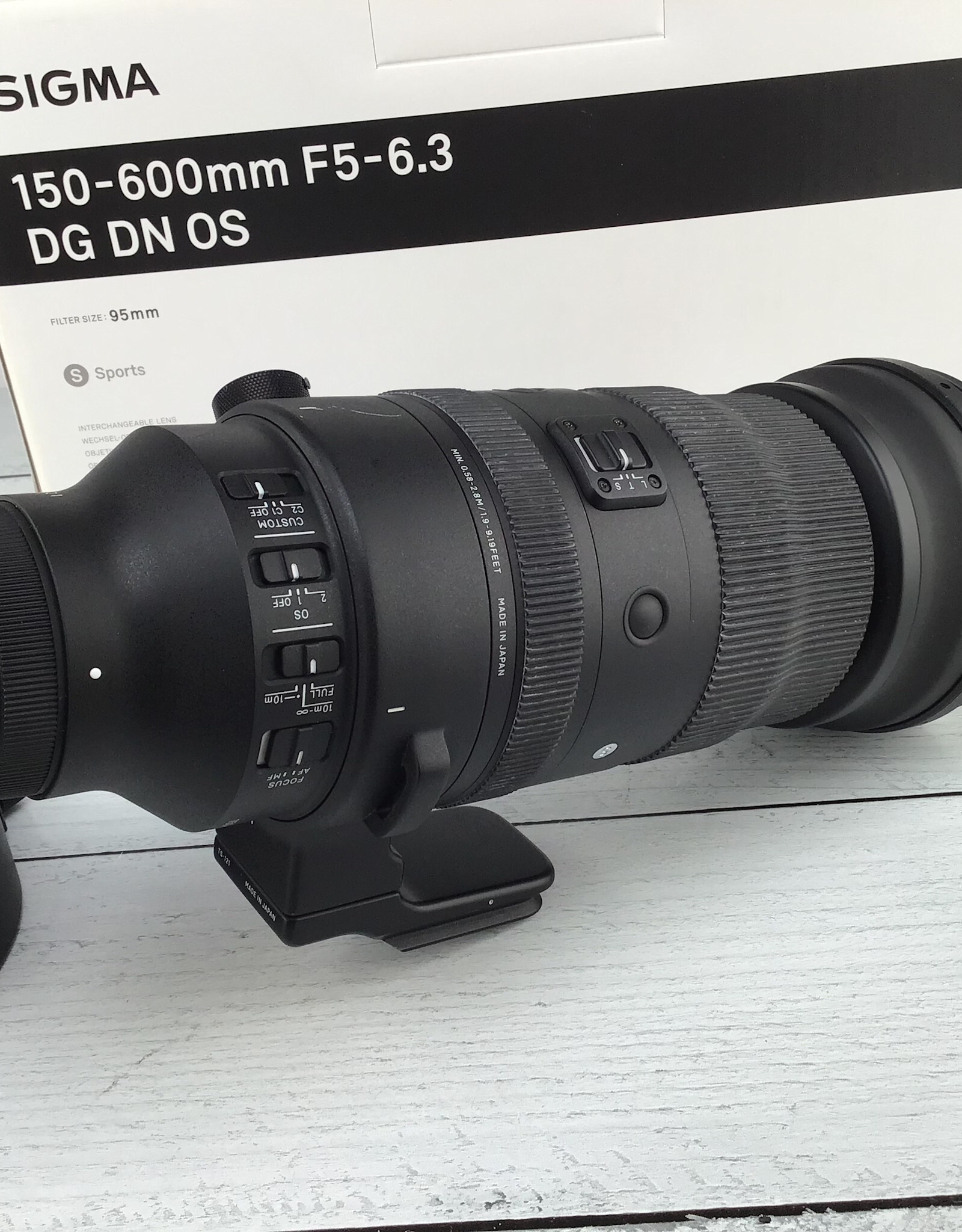 SIGMA Sigma 150-600mm f5-6.3 DG DN OS Sport Lens for Sony in Box Used Good