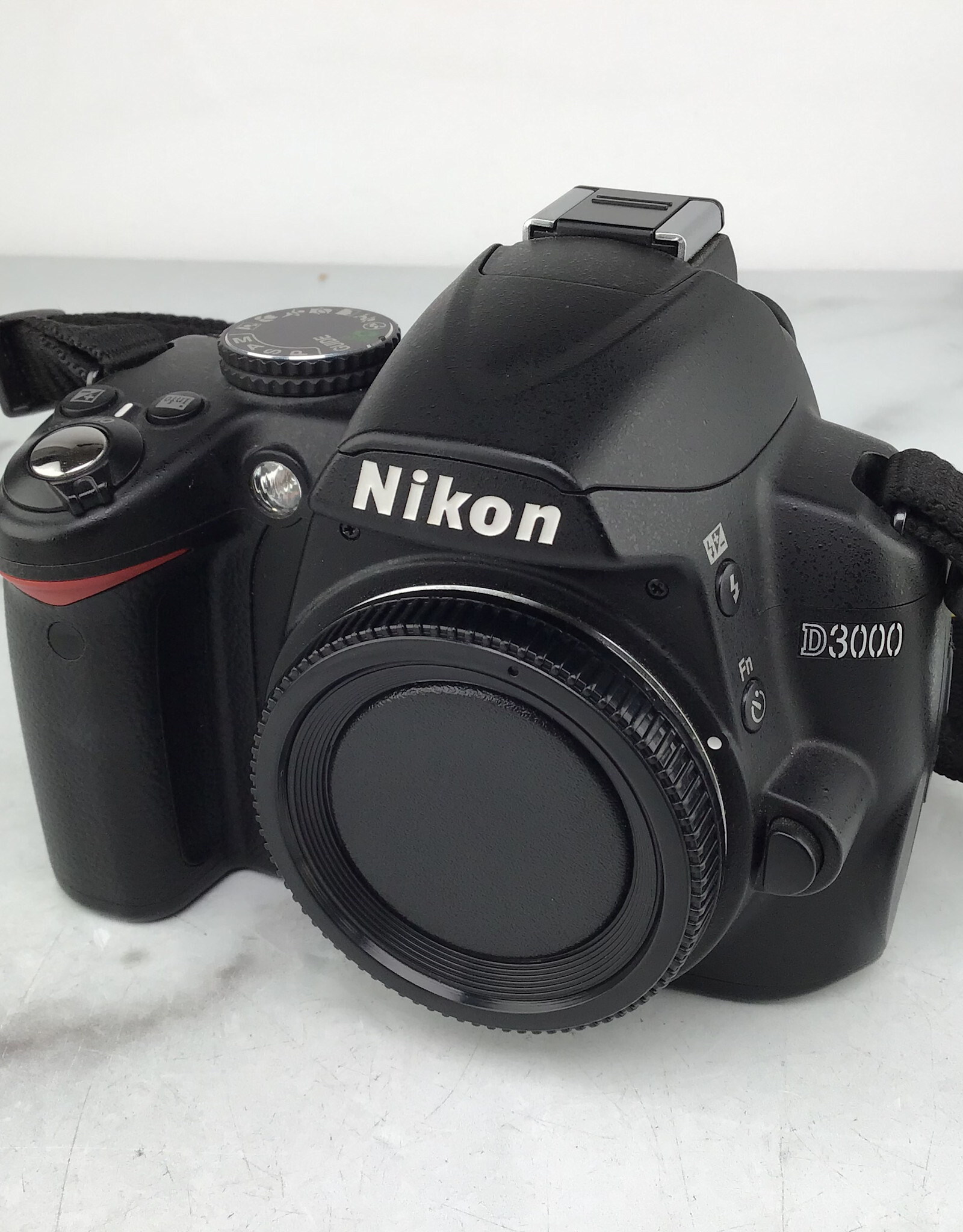 Nikon D3000 Camera Body no Charger Used Fair