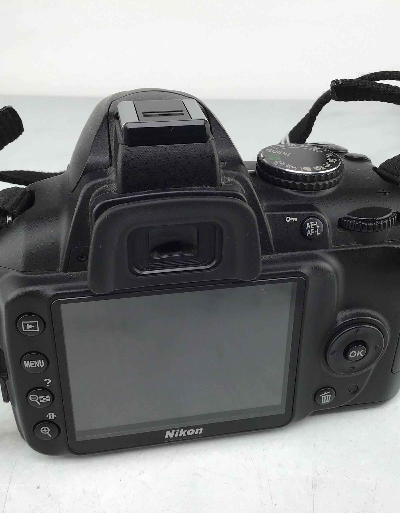 Nikon D3000 Camera Body no Charger Used Fair