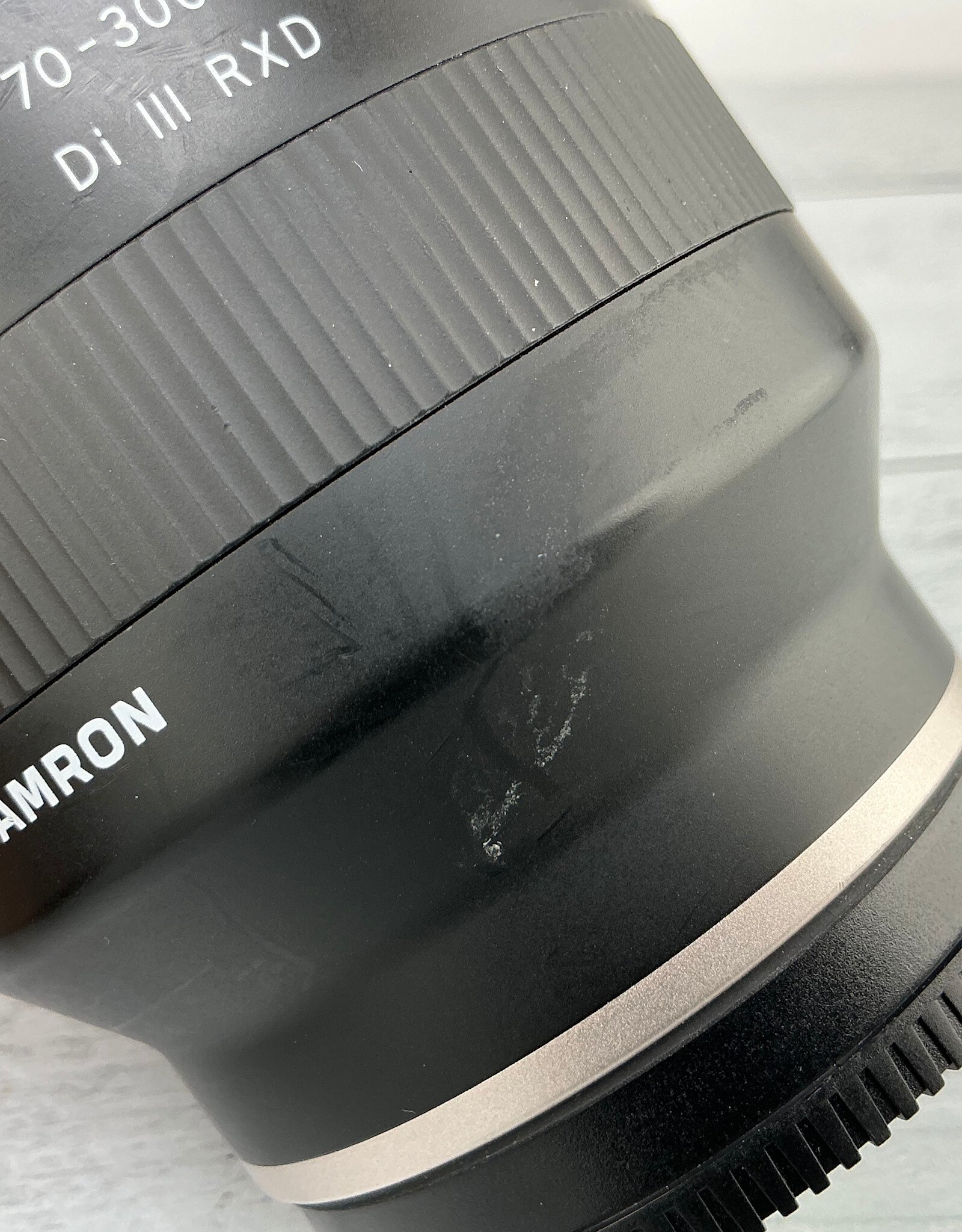 TAMRON Tamron 70-300mm f4.5-6.3 Di III RXD Lens for Sony Used Good