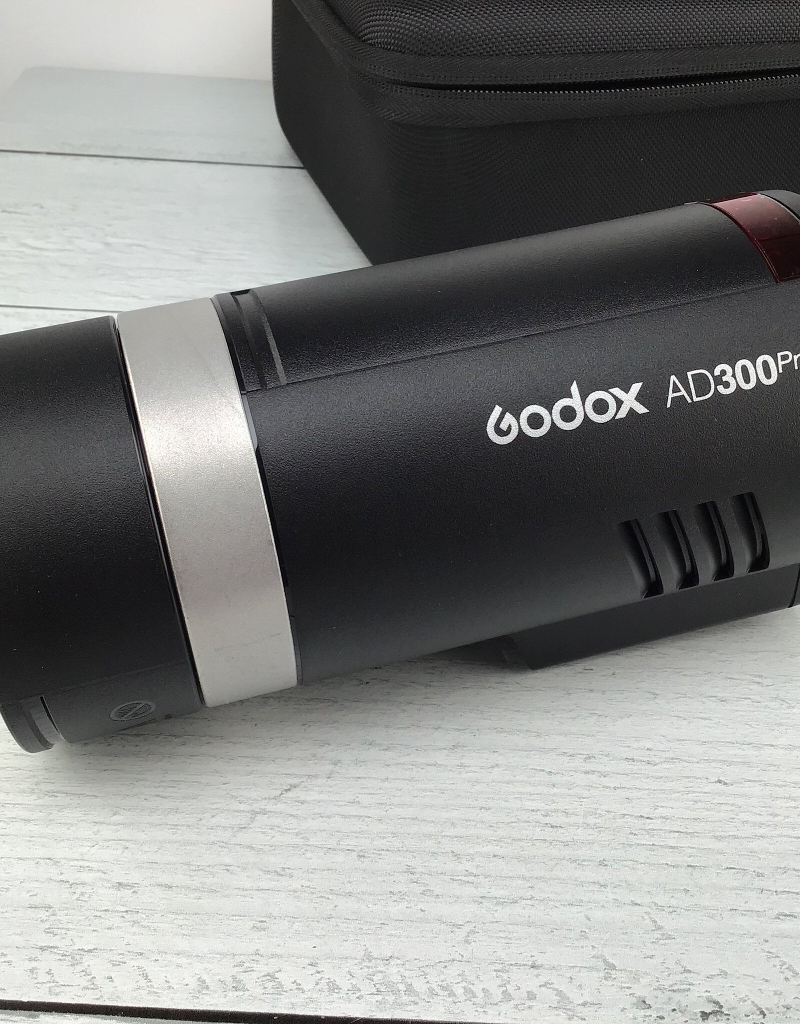 GODOX Godox AD300Pro Flash in Case Used Good