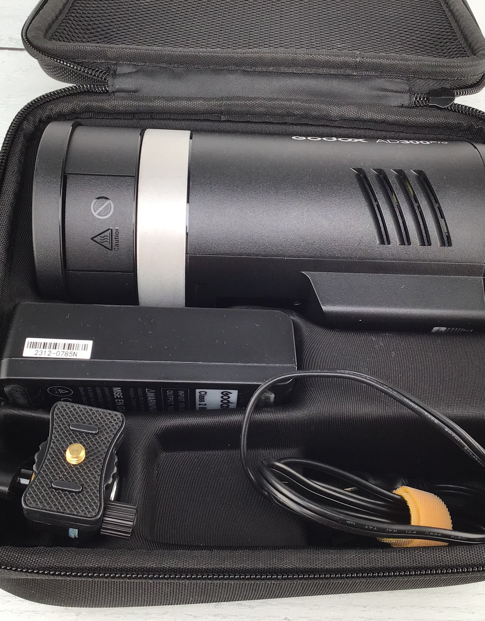 GODOX Godox AD300Pro Flash in Case Used Good