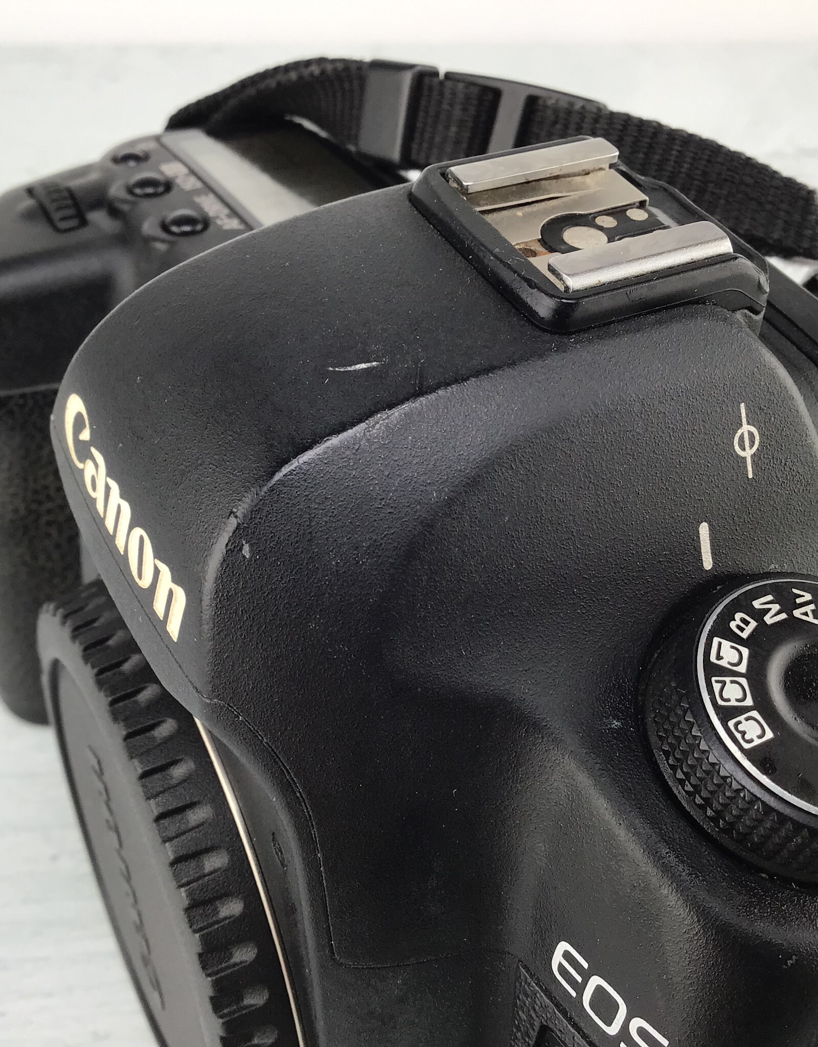 CANON Canon 5D Mark II Camera Body No Charger Used Fair