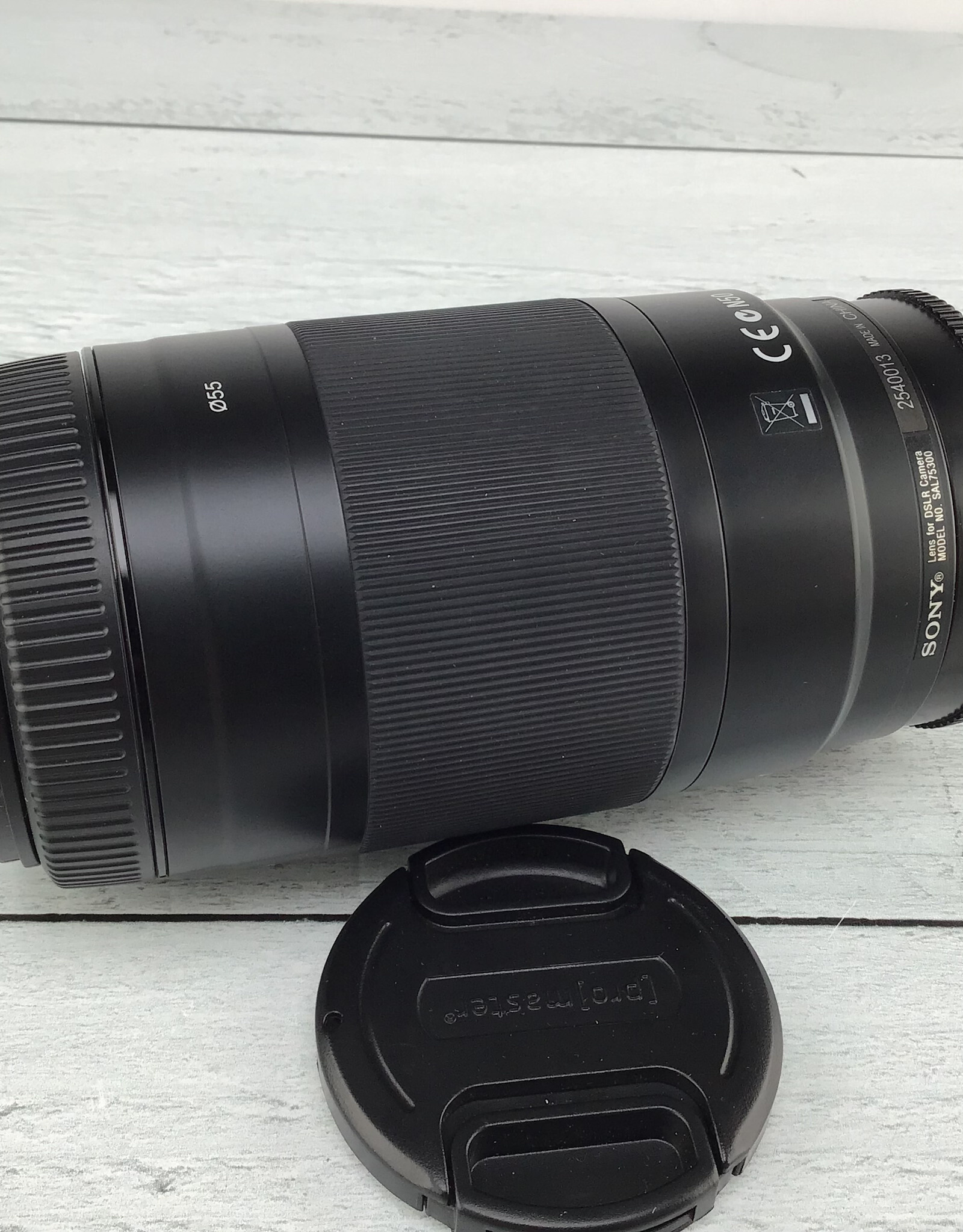 SONY Sony 75-300mm f4.5-5.6 Lens for A Mount Used Good