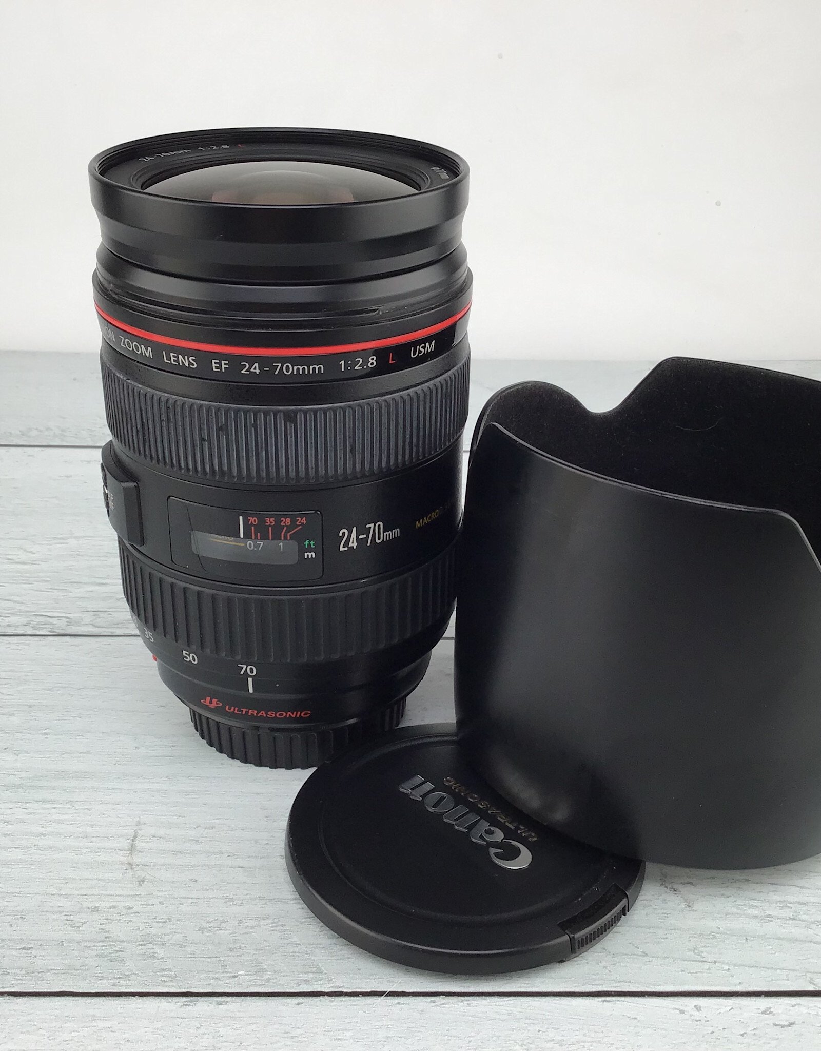 CANON Canon EF 24-70mm f2.8 L Lens Used AS-IS
