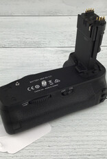 CANON Canon Battery Grip BG-E21 for 6D Mark II Used Good CANON Canon Battery Grip BG-E21 for 6D Mark II Used Good