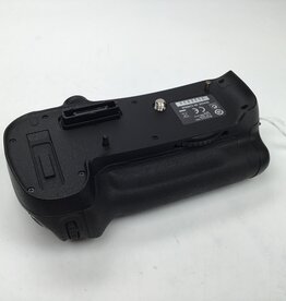 NIKON Nikon MB-D12 Battery Grip for D810 Used good