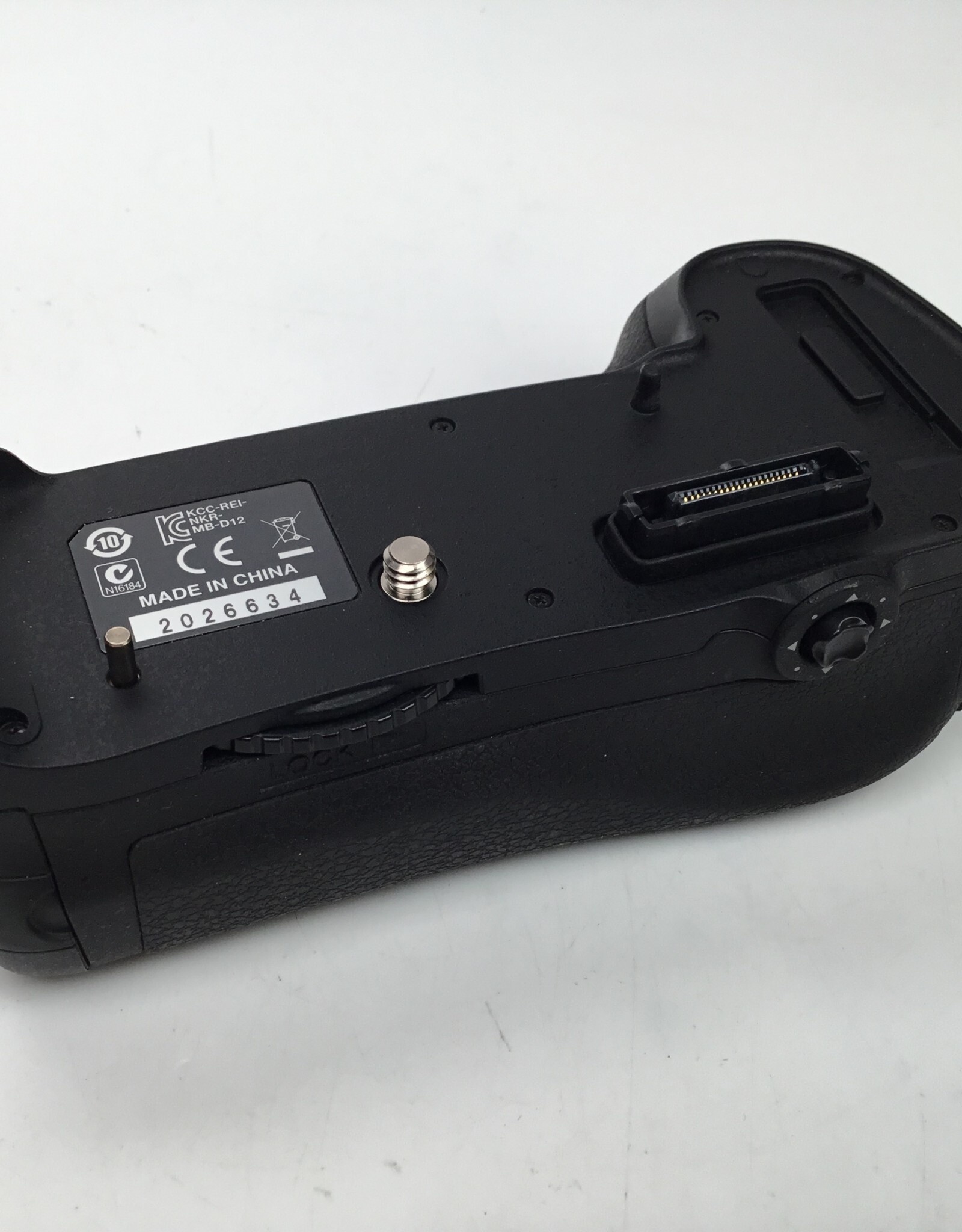 NIKON Nikon MB-D12 Battery Grip for D810 Used good