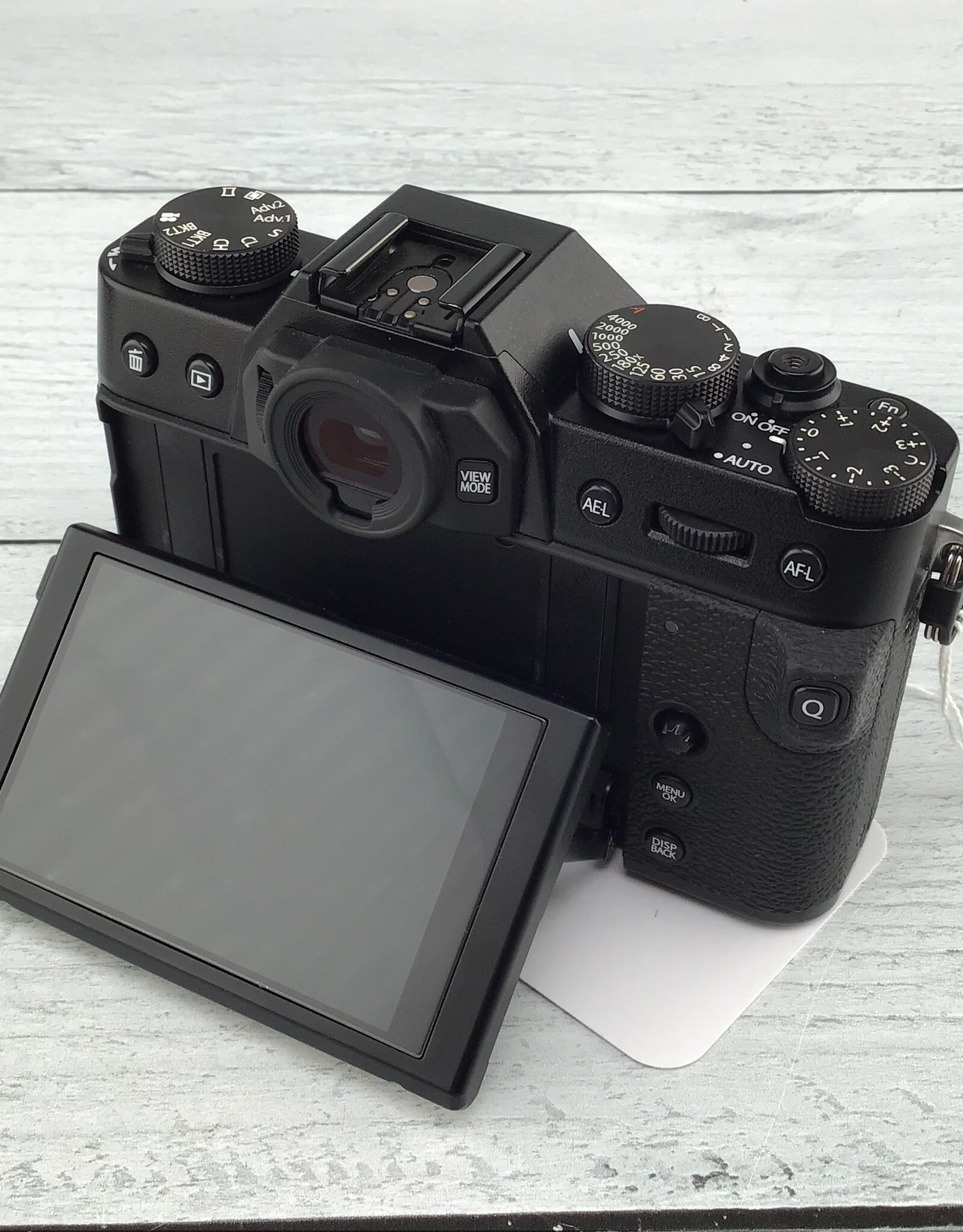 FUJI Fuji X-T30 Camera Black No Charger Used Good