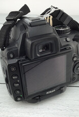 NIKON Nikon D5000 Camera w/ 18-55mm VR Used Good