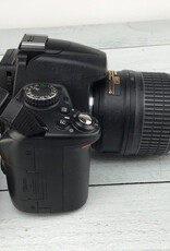 NIKON Nikon D5000 Camera w/ 18-55mm VR Used Good