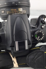 NIKON Nikon D5000 Camera w/ 18-55mm VR Used Good
