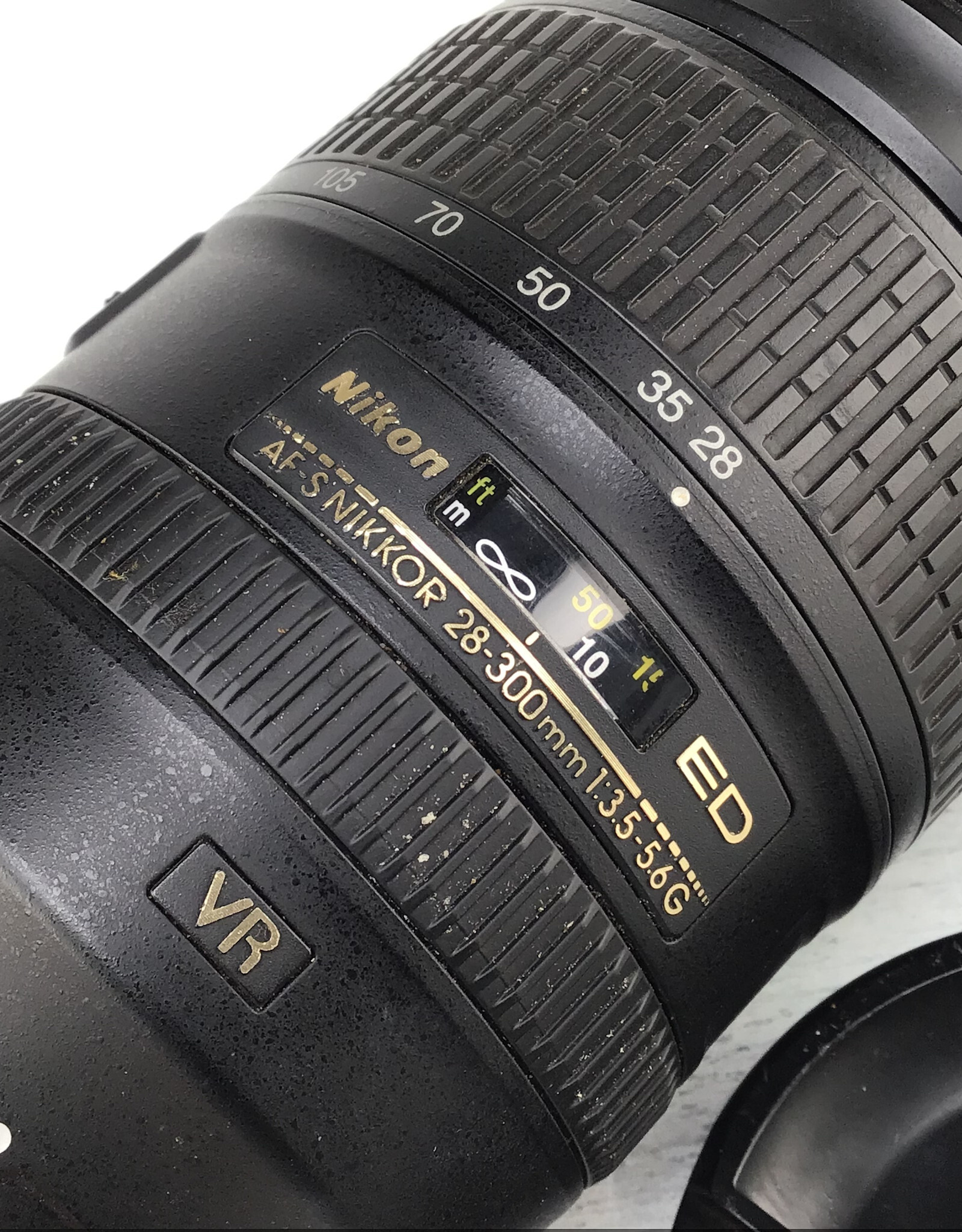 NIKON Nikon AF-S Nikkor 28-300mm f3.5-5.6 G VR Lens Used Good