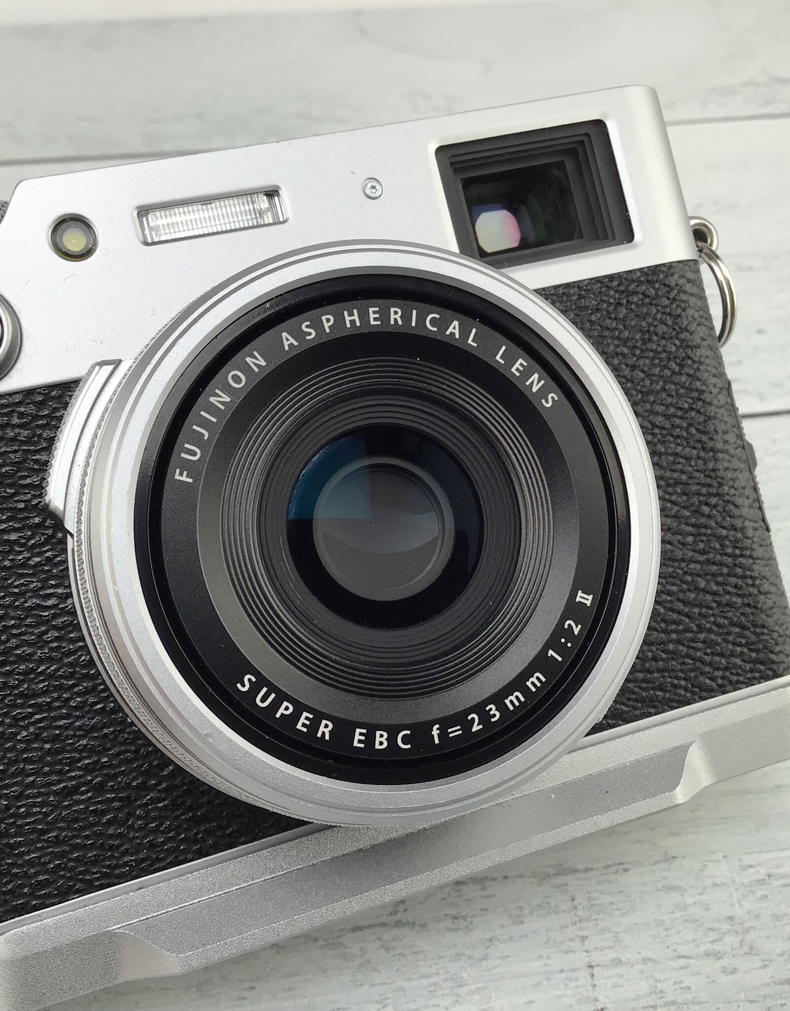 FUJI Fuji X100V Camera w/ Grip Used Good