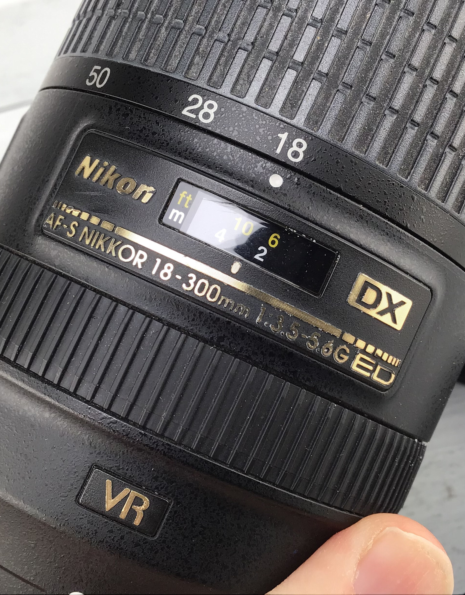 NIKON Nikon AF-S Nikkor 18-300mm f3.5-5.6 G VR Lens Used Fair