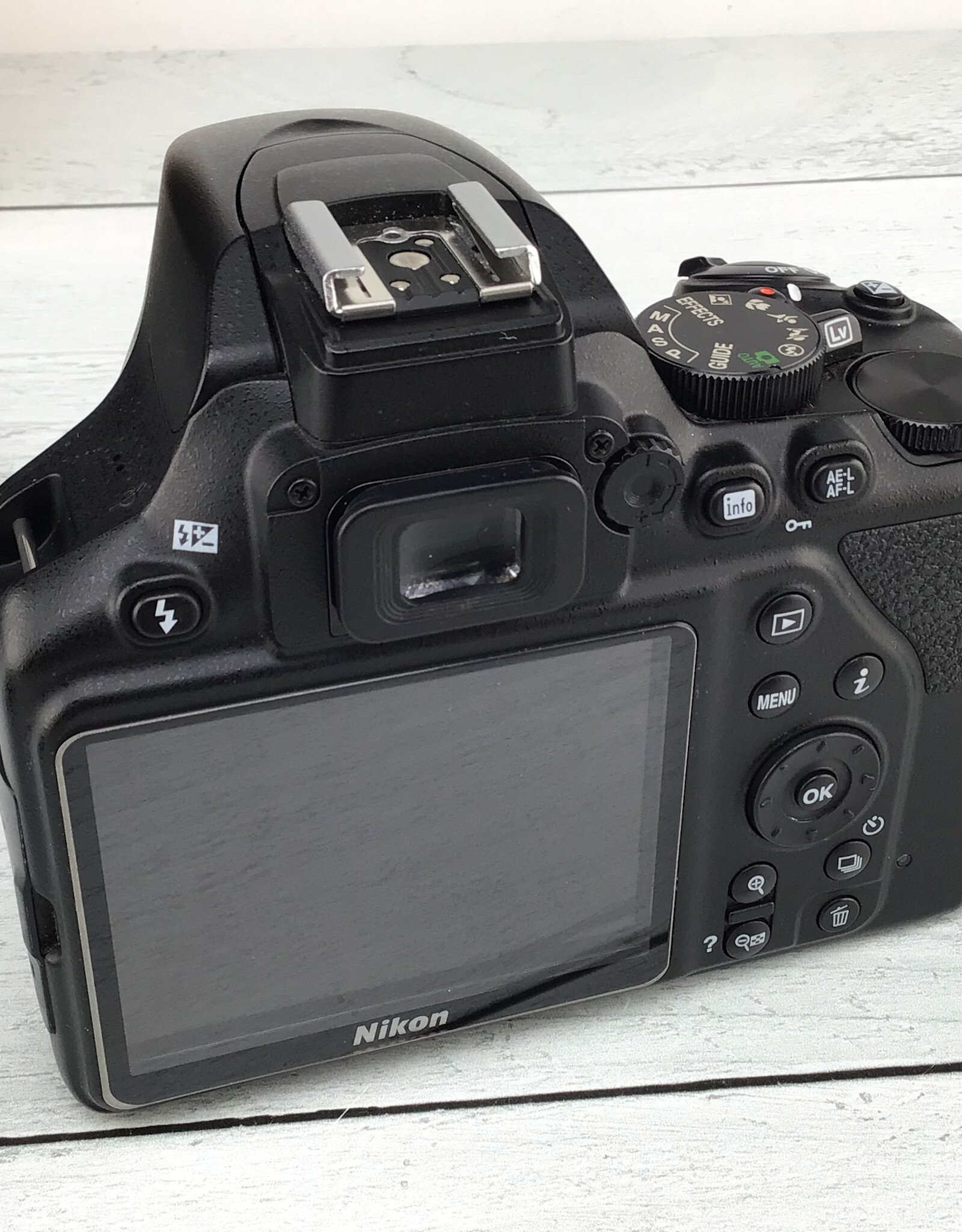 NIKON Nikon D3500 Camera 2 Lens Kit in Box Used Good