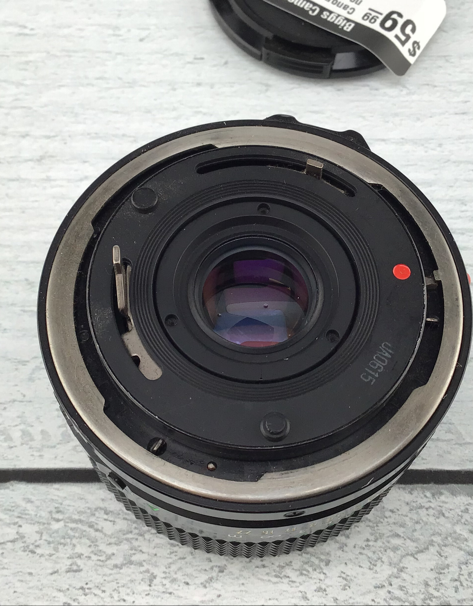 CANON Canon FD 28mm f2.8 Lens no Rear Cap used Good