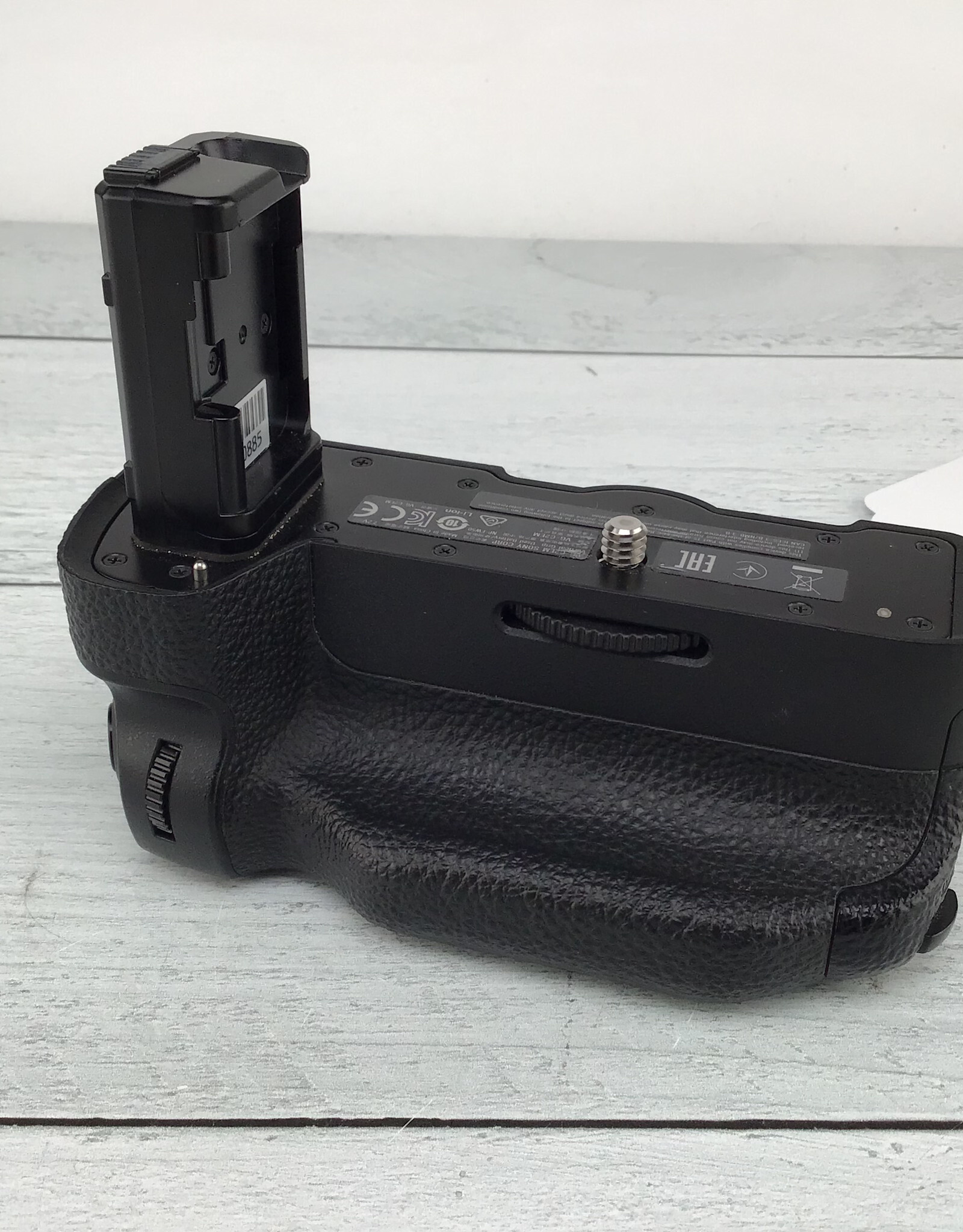 SONY Sony VG-C2EM Battery Grip Used Good