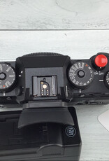 FUJI Fuji X-T4 Camera Body Black used Good