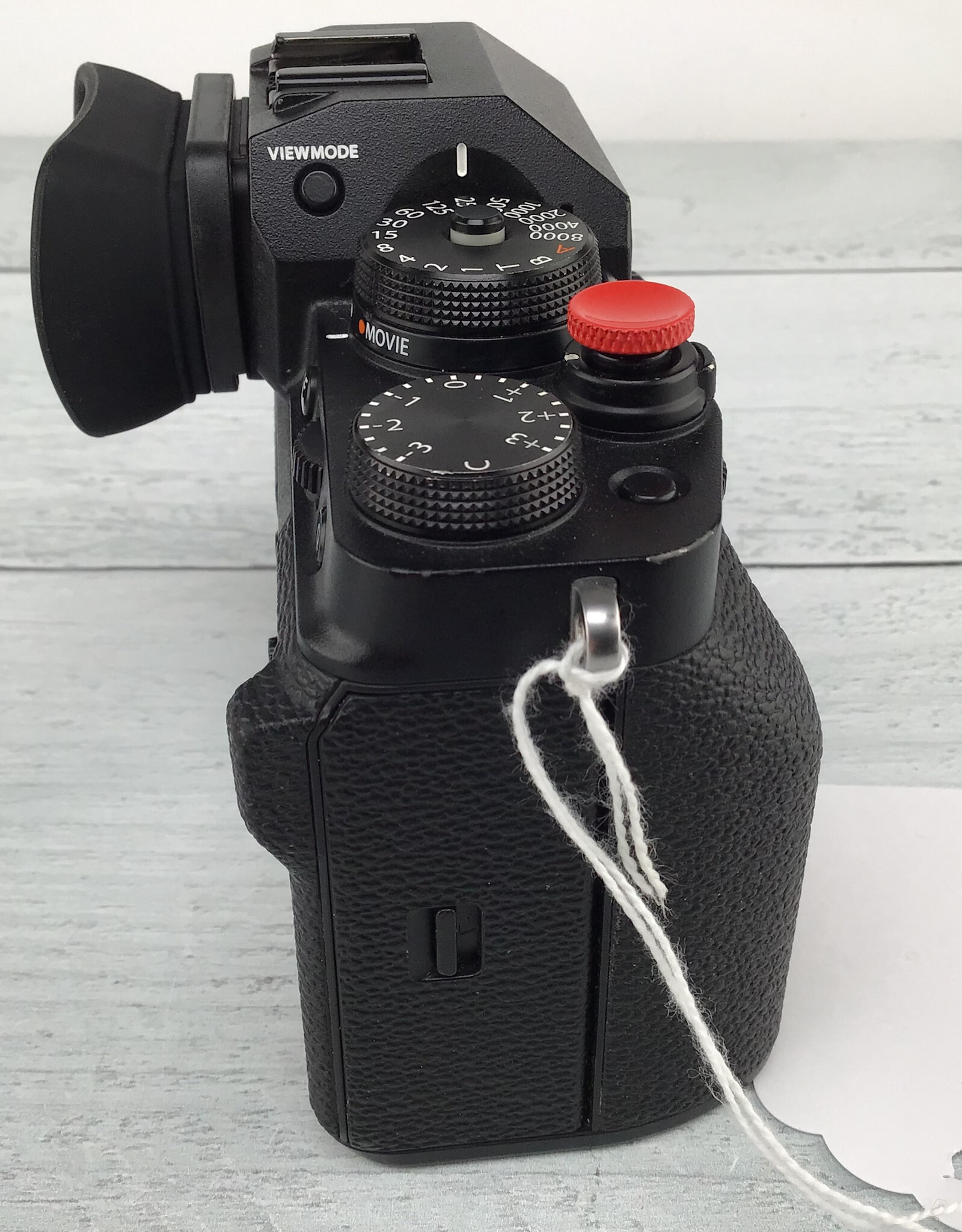 FUJI Fuji X-T4 Camera Body Black used Good