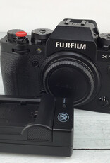 FUJI Fuji X-T4 Camera Body Black used Good