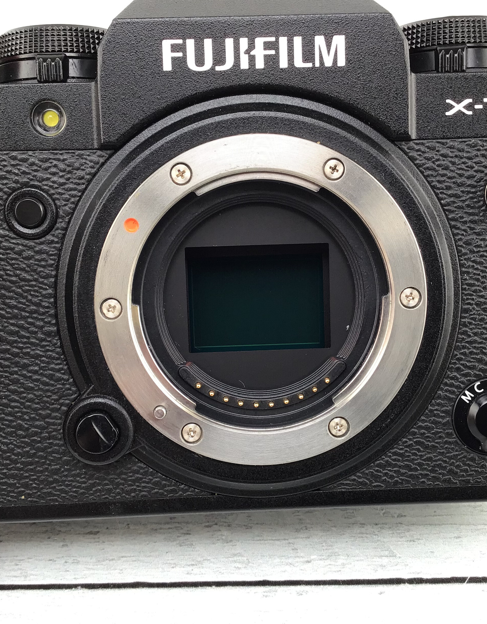 FUJI Fuji X-T4 Camera Body Black used Good