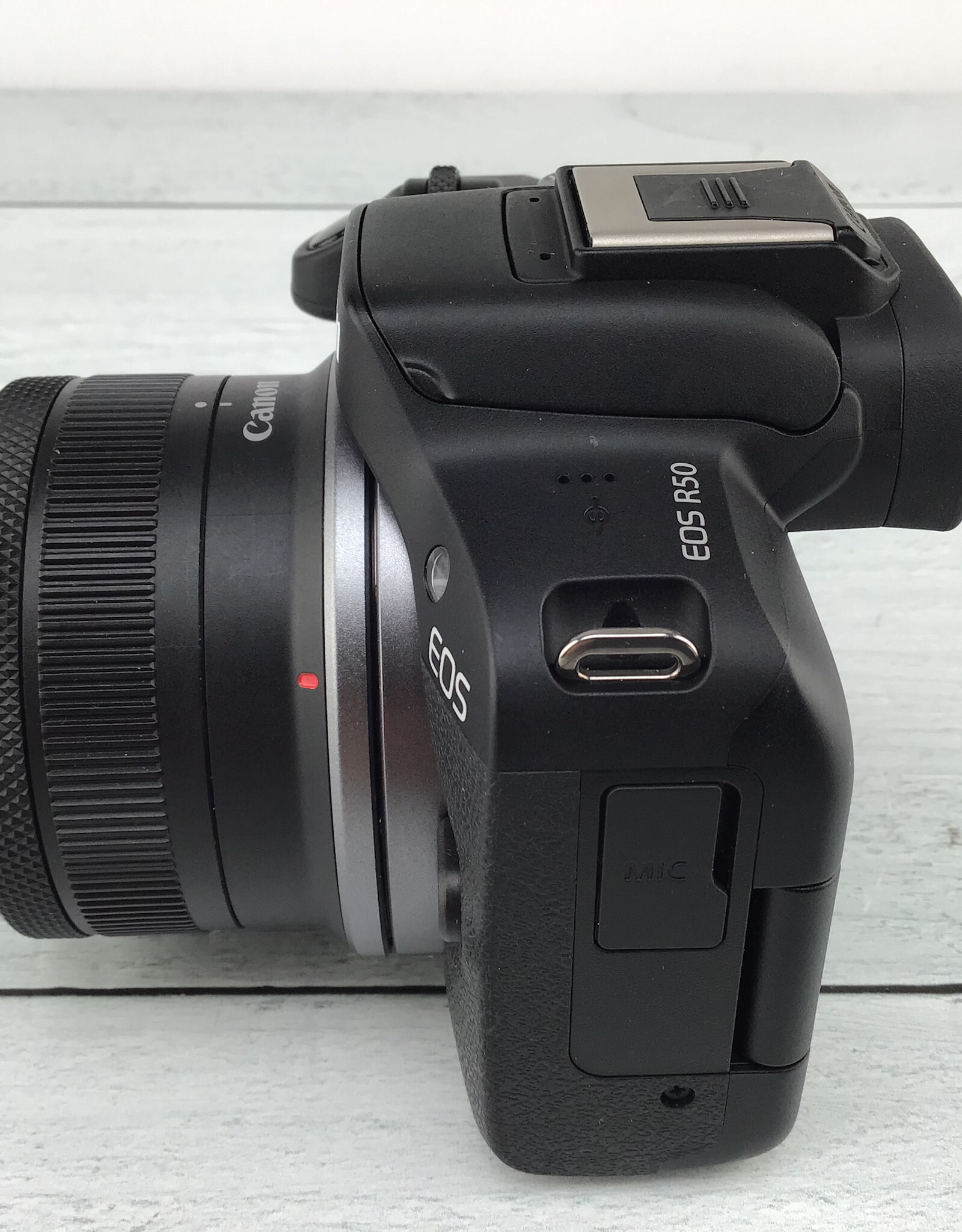 CANON Canon R50 Camera W/ RF-S 18-45 F4.5-6.3 IS STM Used Good