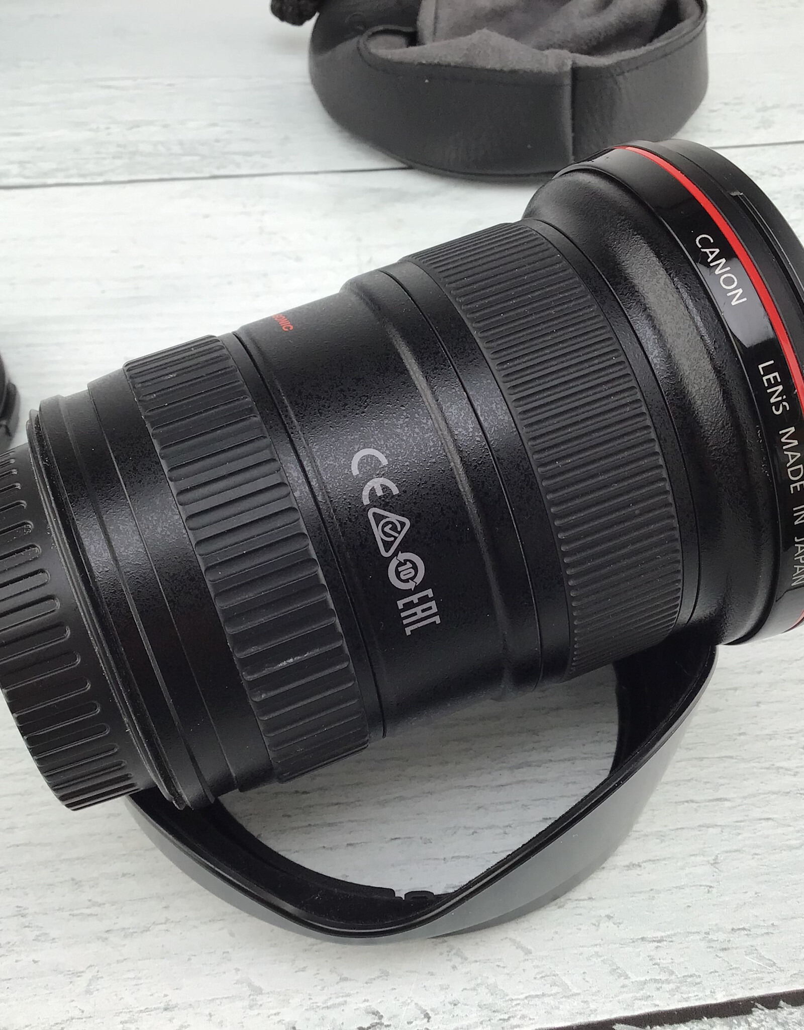 CANON Canon EF 16-35mm f2.8 L II USM Lens in Box Used Good