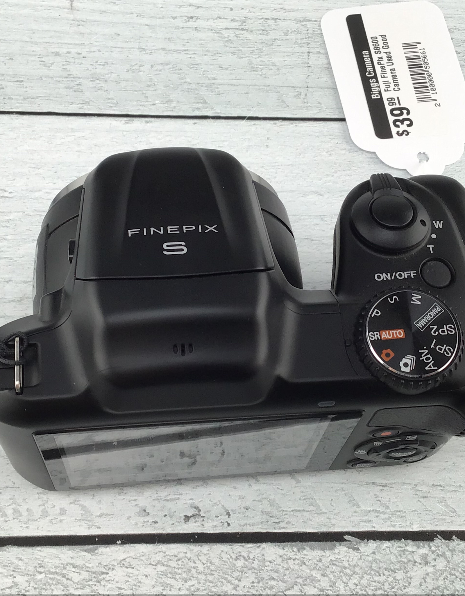 FUJI Fuji FinePix S8600 Camera Used Good