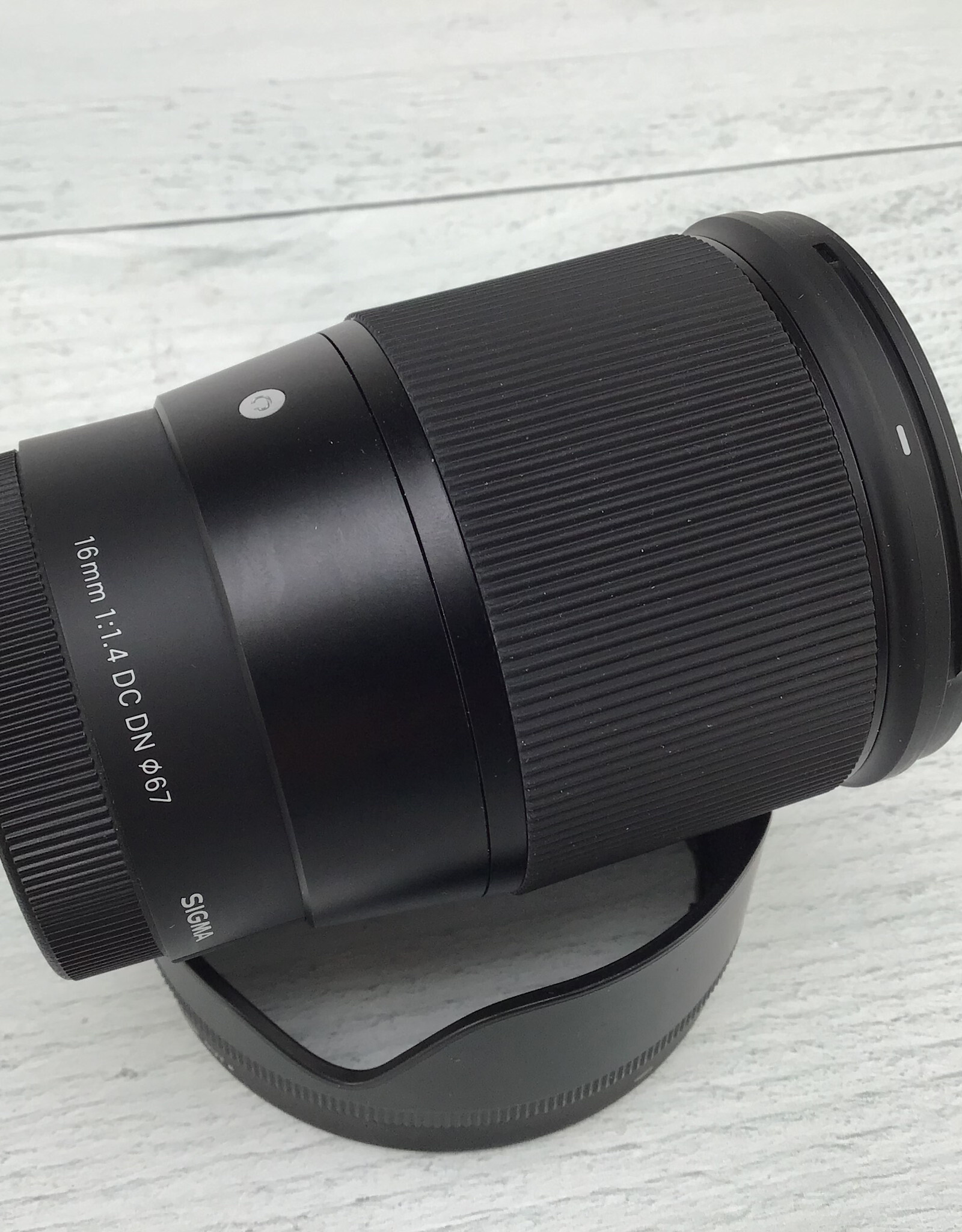 SIGMA Sigma 16mm 1.4 DC DN Lens for Sony Used Good