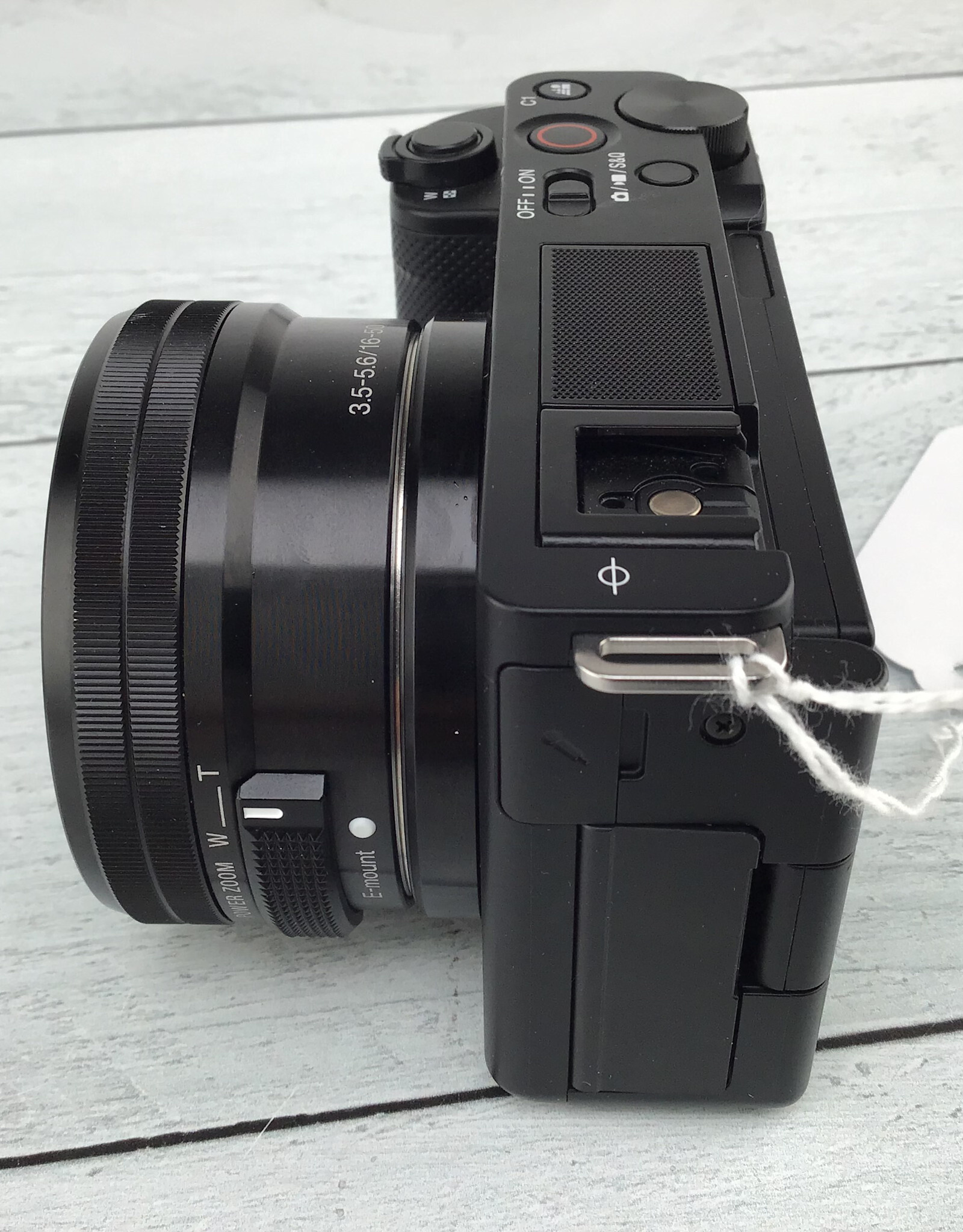 SONY Sony ZV-E10 Camera w/ 16-50mm Used Good