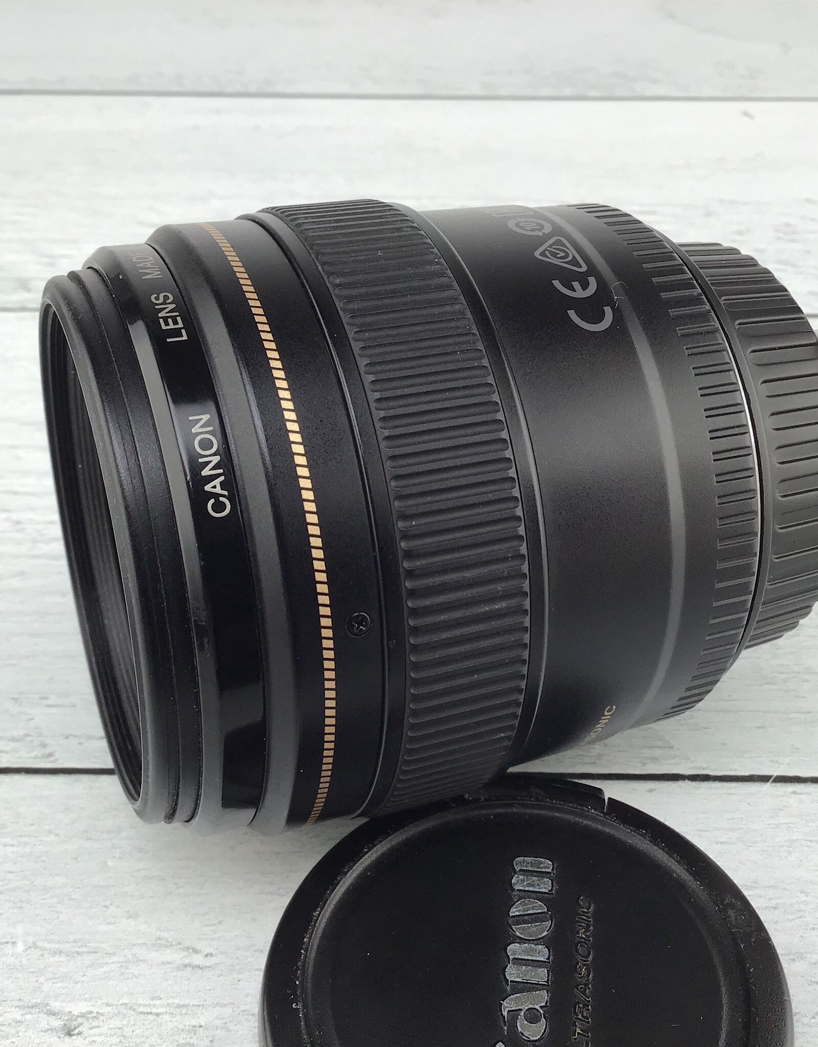 CANON Canon EF 85mm f1.8 USM Lens Used Good