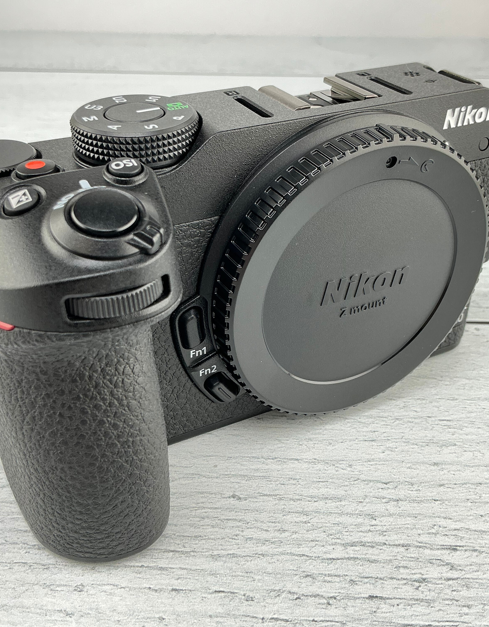 NIKON Nikon Z30 Camera w/ 16-50mm & Creators Kit in Box Used EX