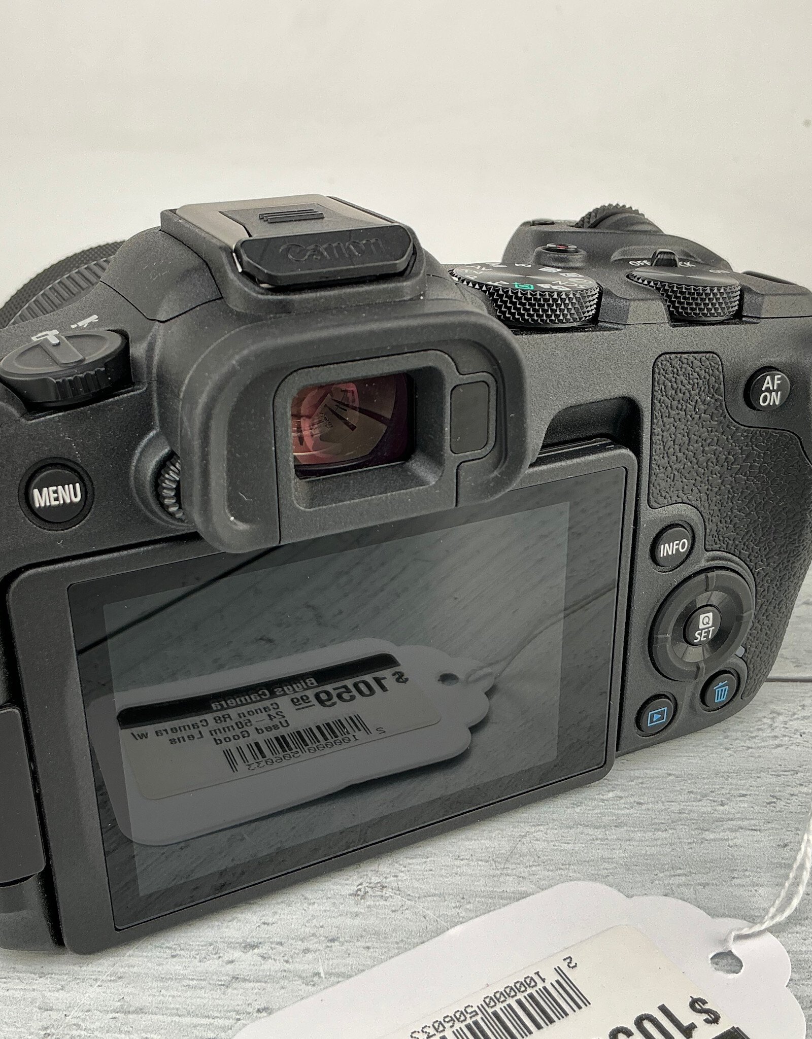 CANON Canon R8 Camera w/ 24-50mm Lens Used Good