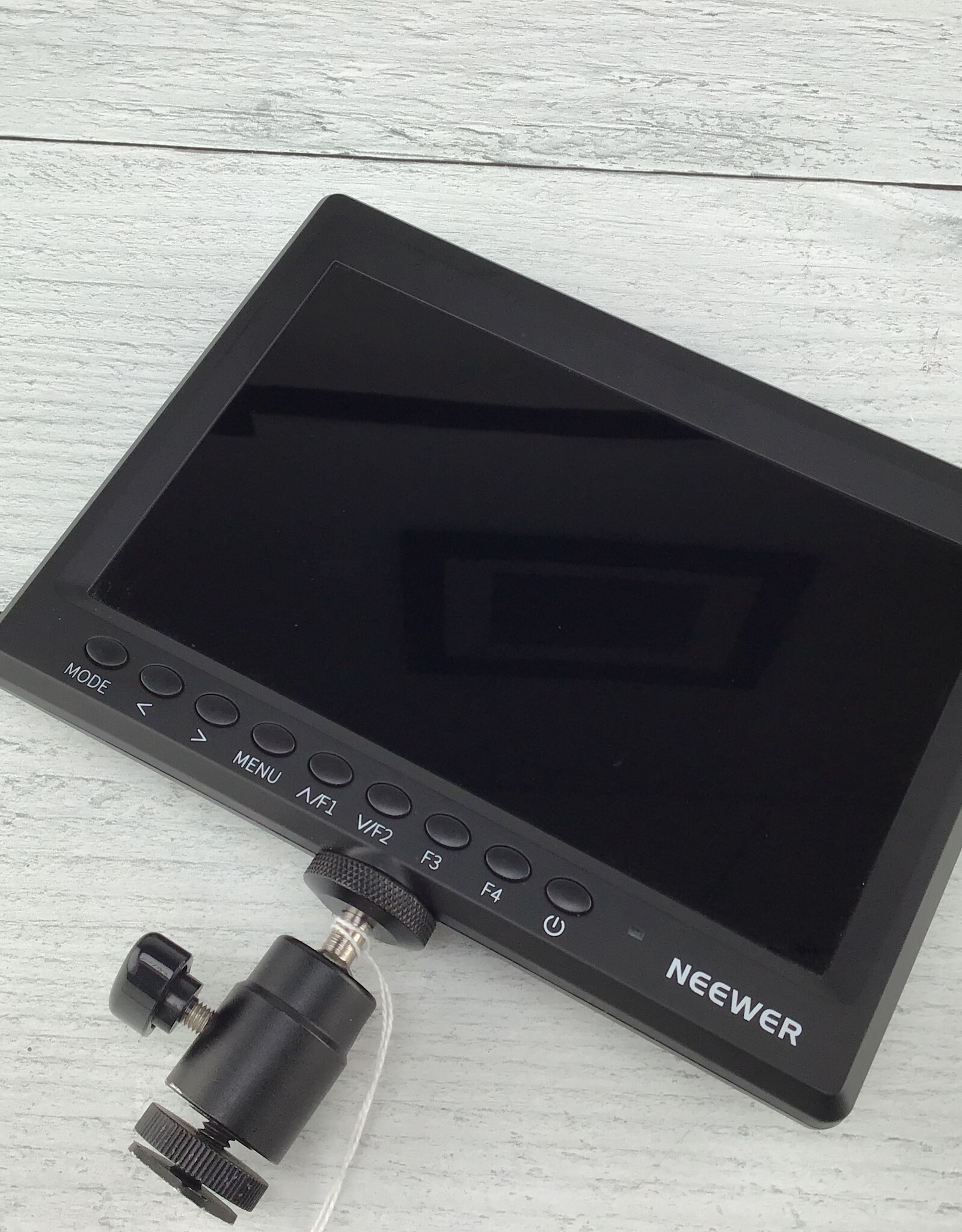 Neewer Neewer F100 7" Monitor Used Good