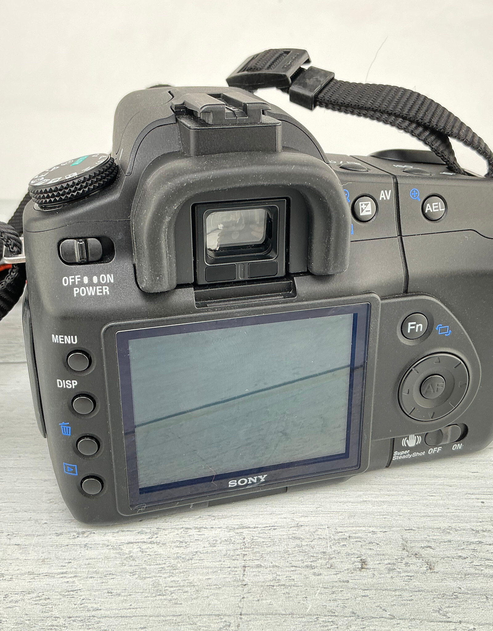 SONY Son a200 Camera w/ 18-70mm Used Good