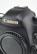 CANON Canon 5D Mark III Camera w/ 3rd Party Grip Used Good