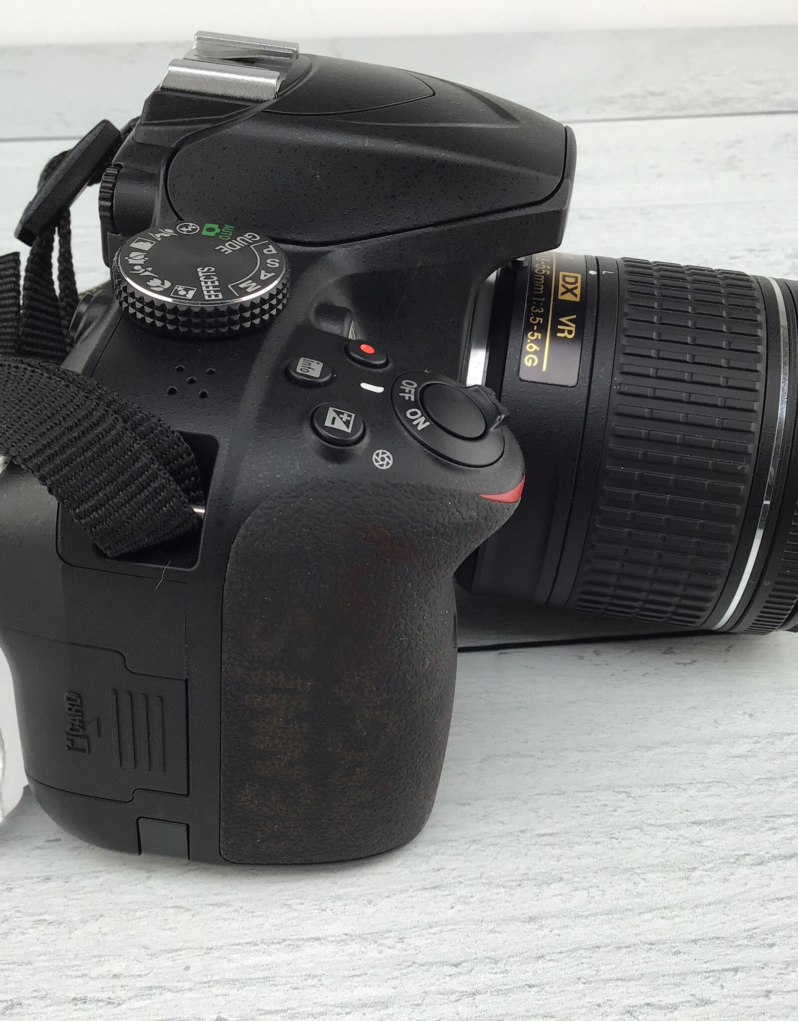 NIKON Nikon D3400 Camera w/ 18-55mm Lens Used Good